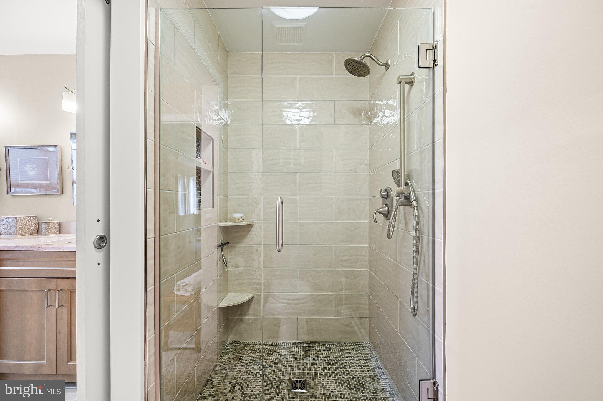 BALMORAL - Residential