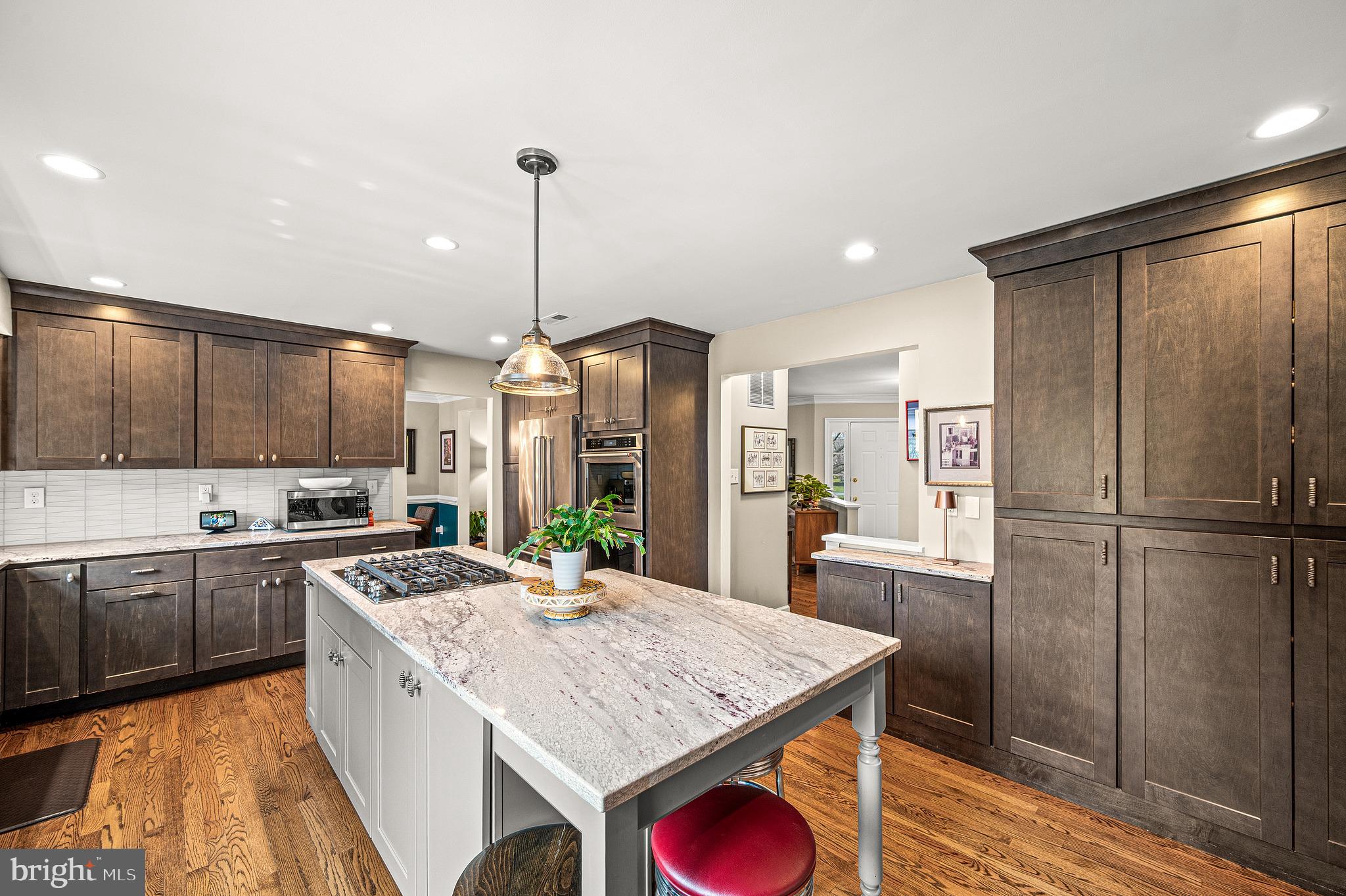 BALMORAL - Residential