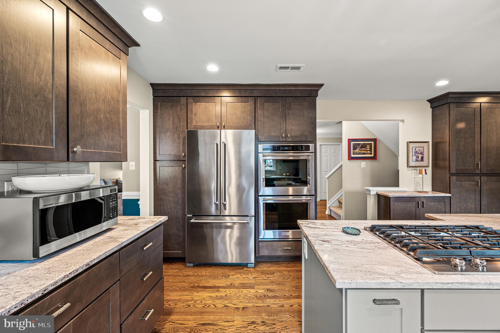 BALMORAL - Residential