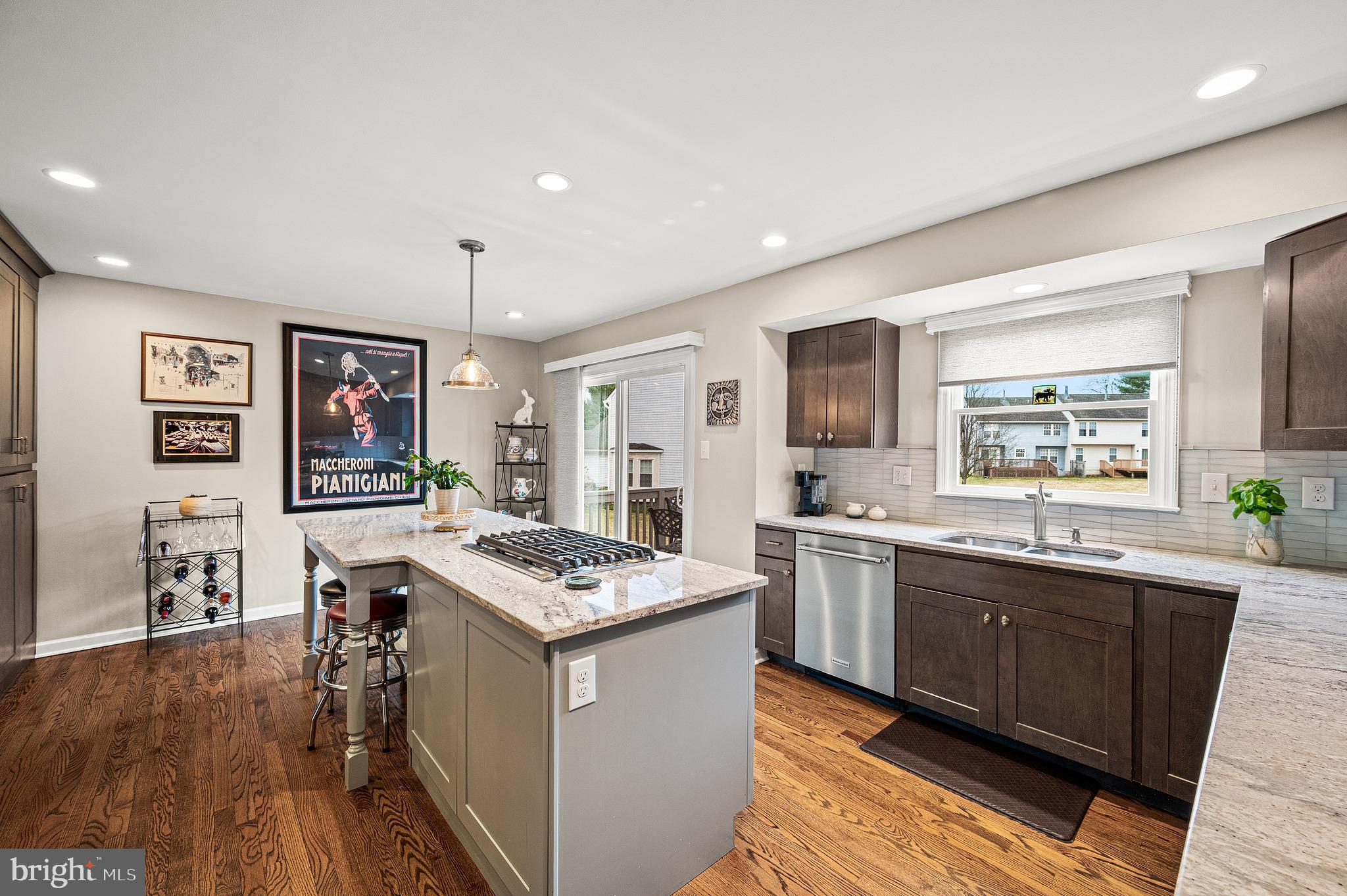 BALMORAL - Residential