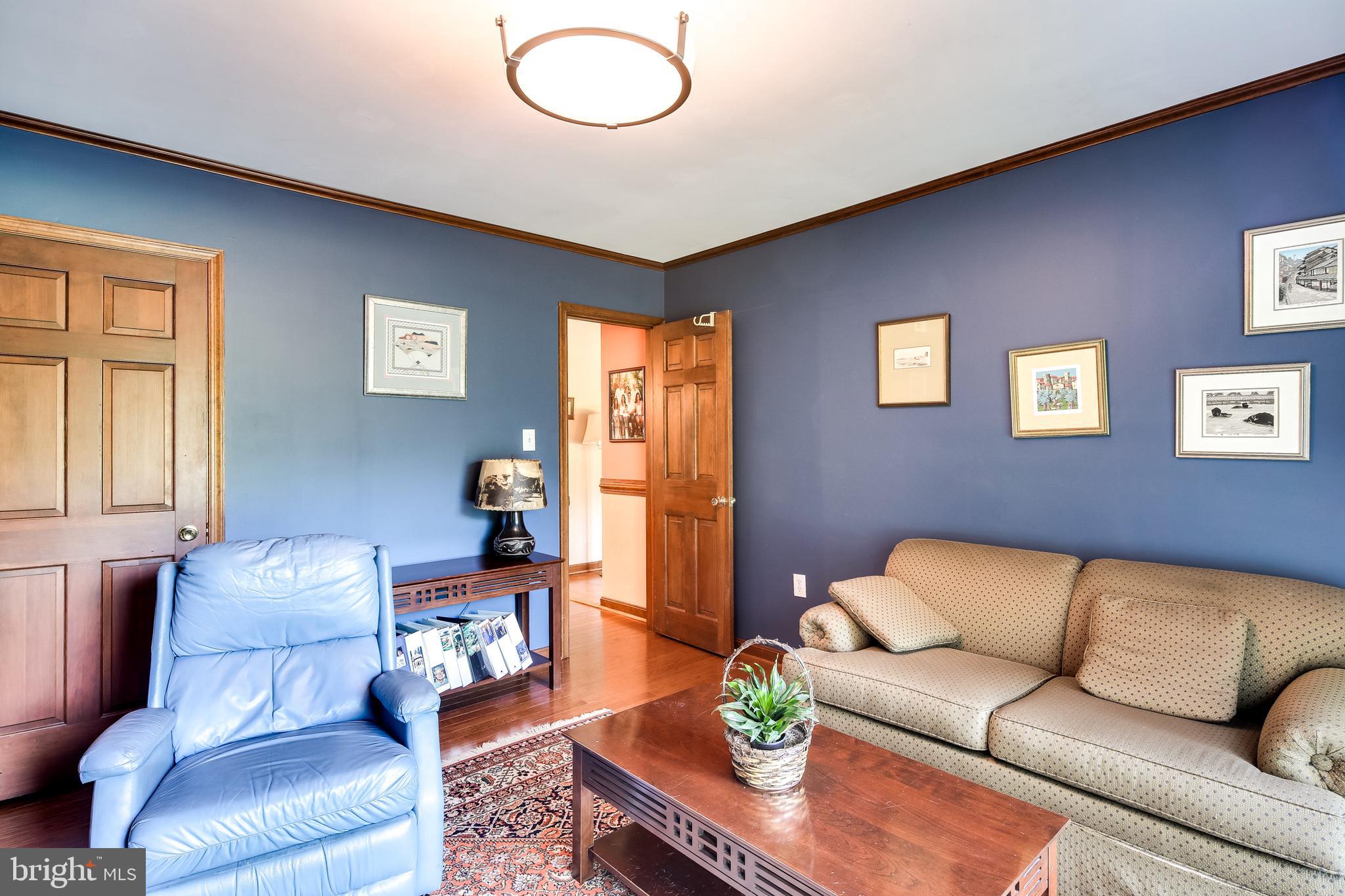 HOBBITS GLEN - Residential