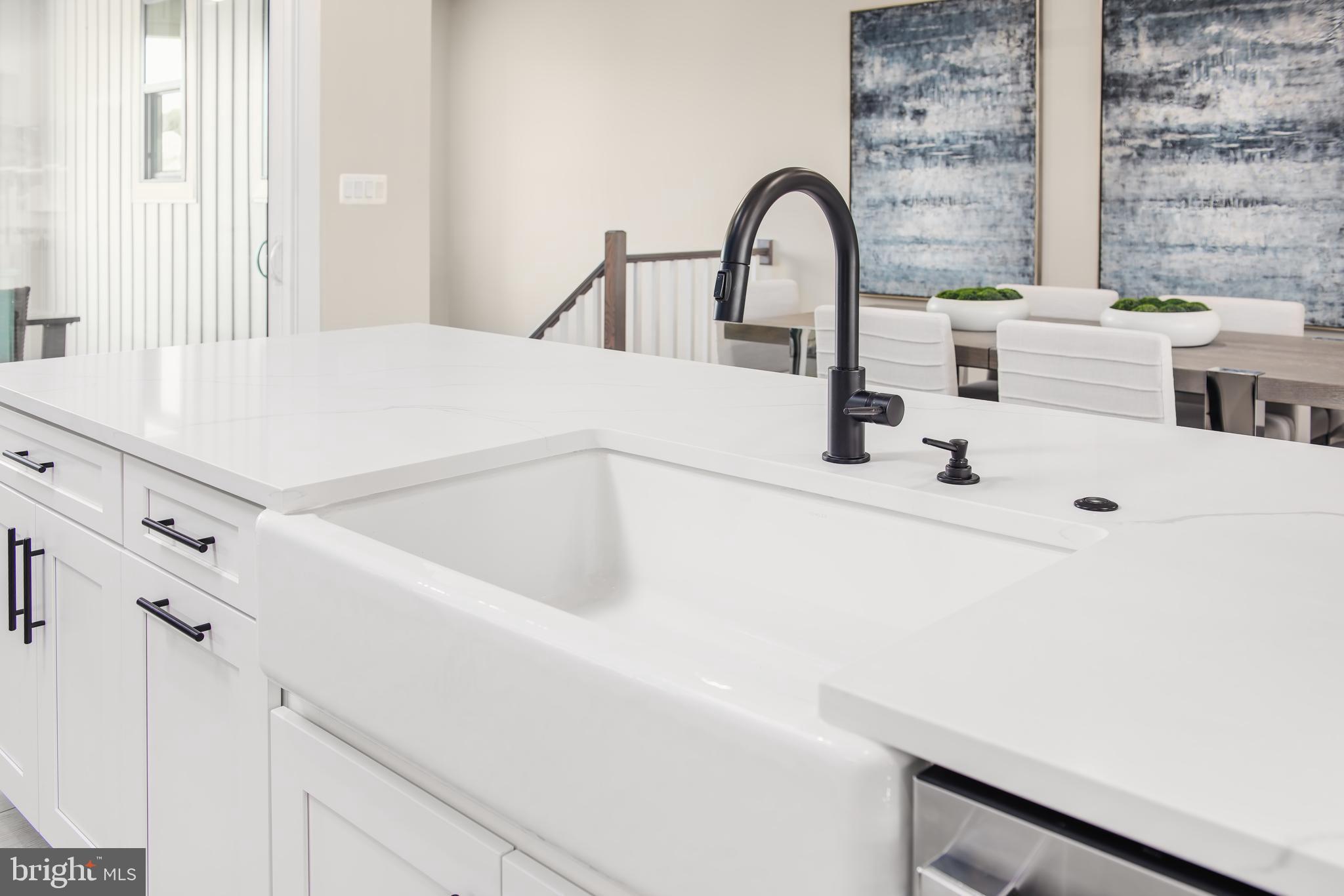 LONGVIEW RIDGE - Residential