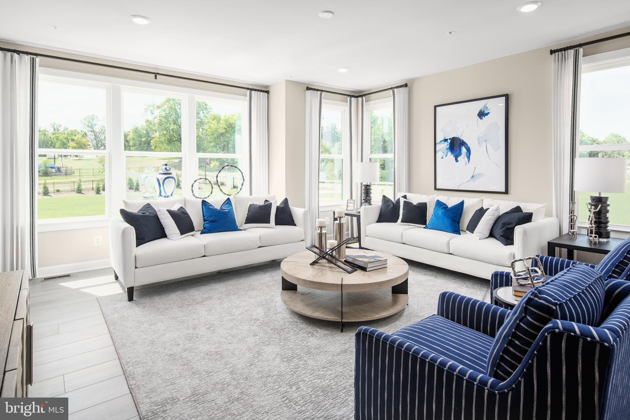 LONGVIEW RIDGE - Residential