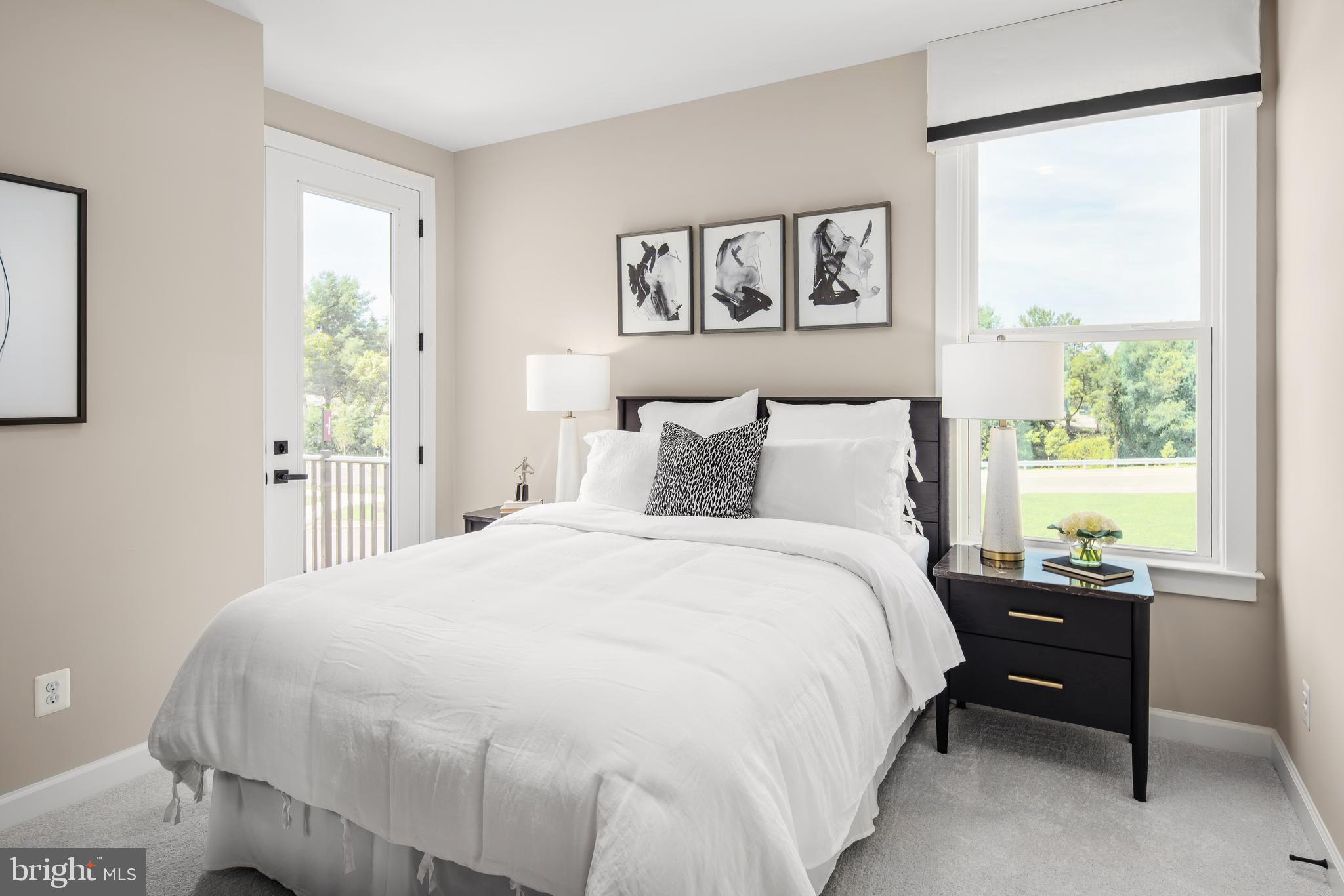 LONGVIEW RIDGE - Residential