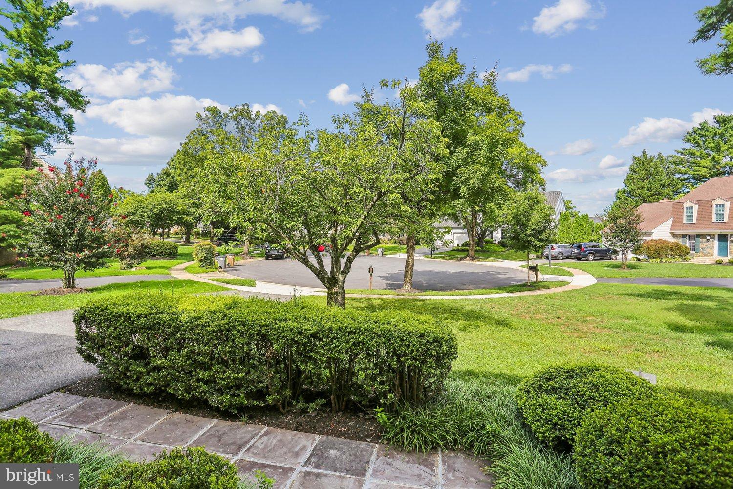 12 LILY POND COURT