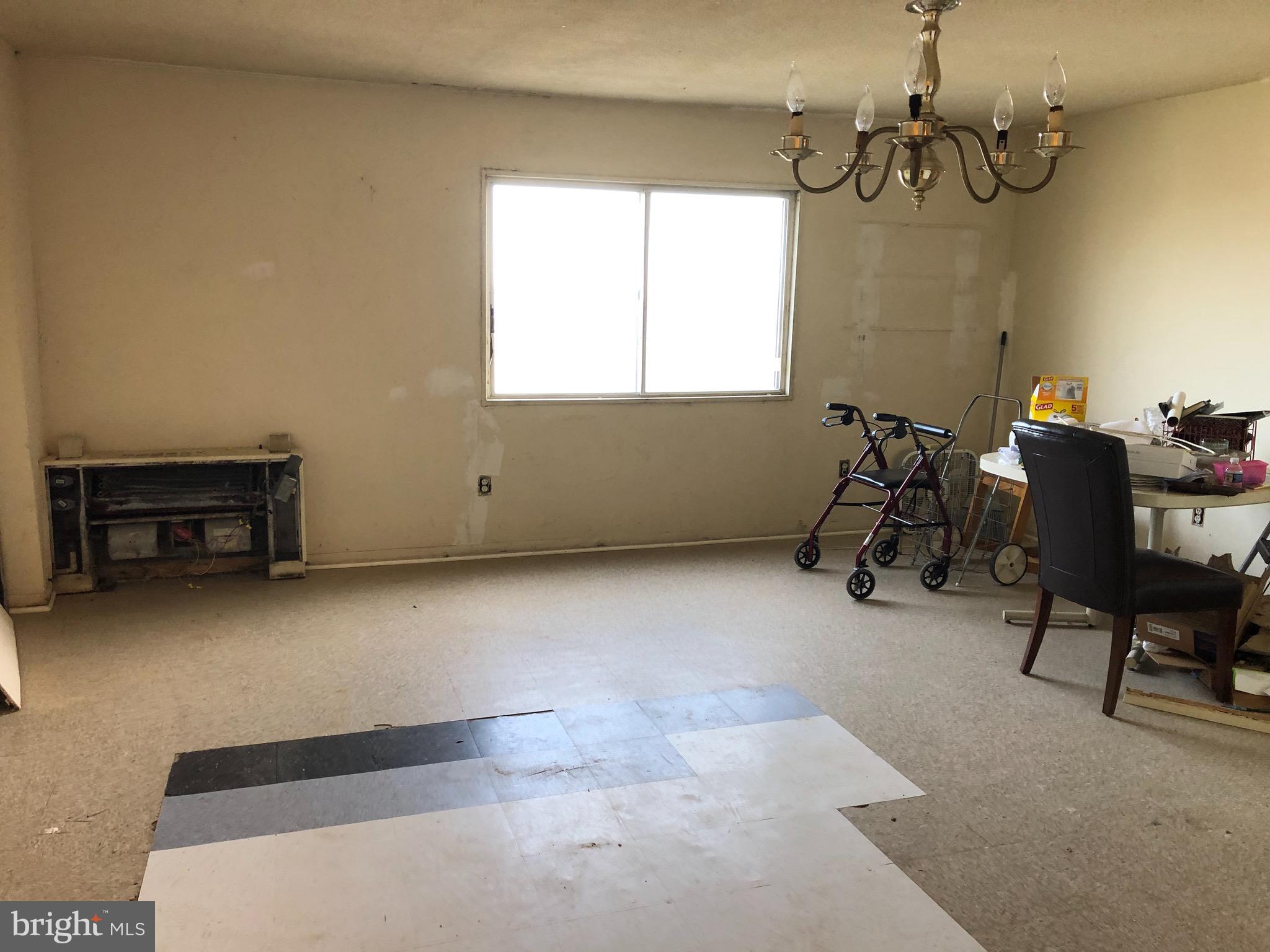 UNIVERSITY TOWERS CODM - Residential