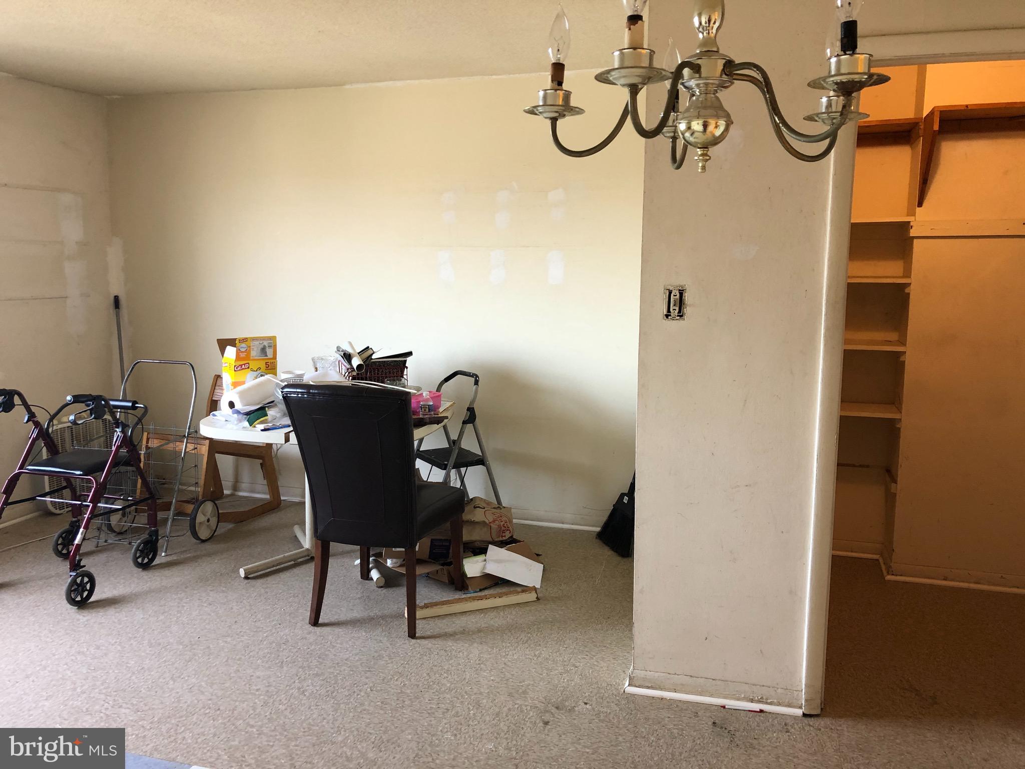 UNIVERSITY TOWERS CODM - Residential