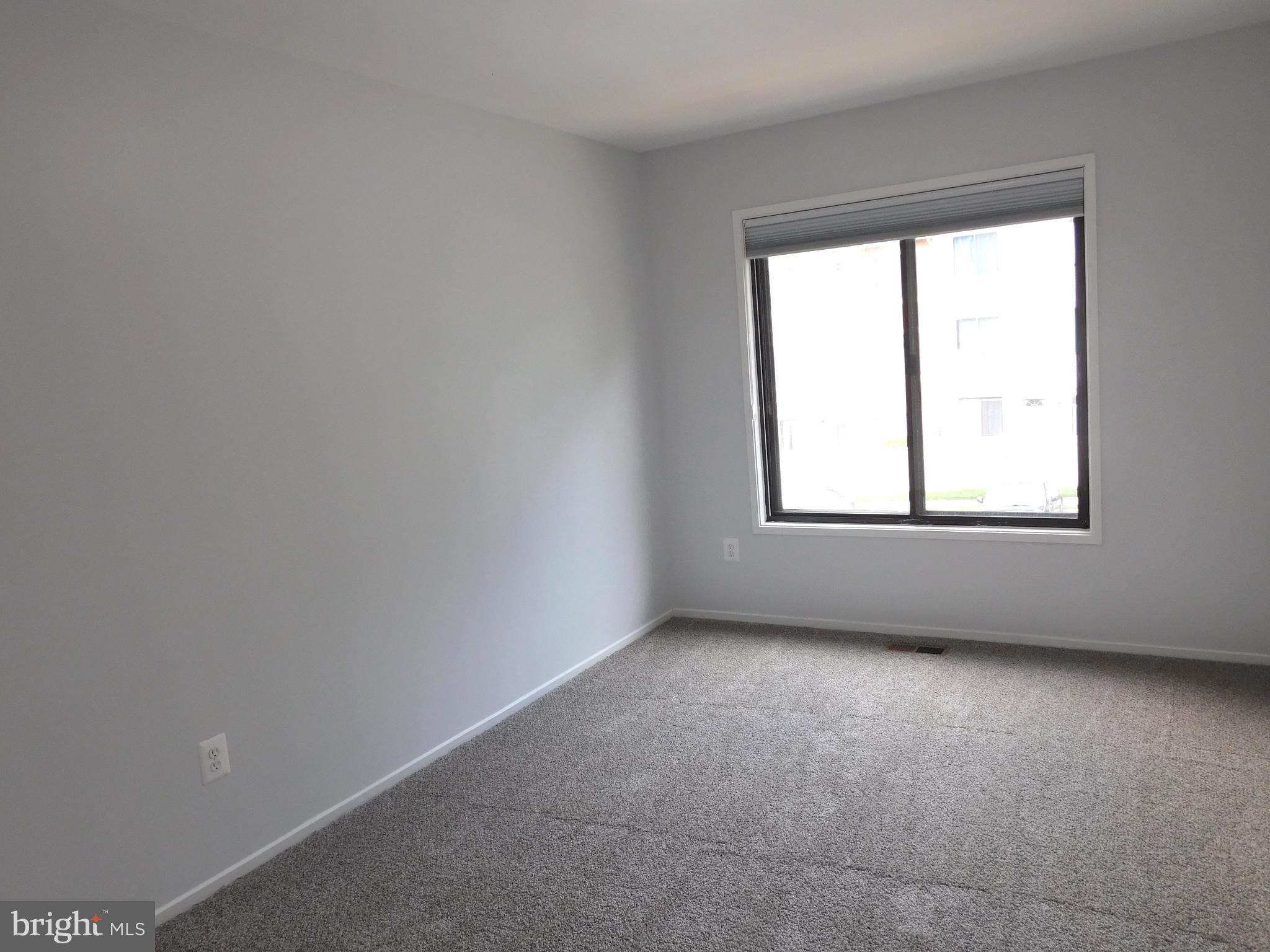 ESSEX PLACE - Residential