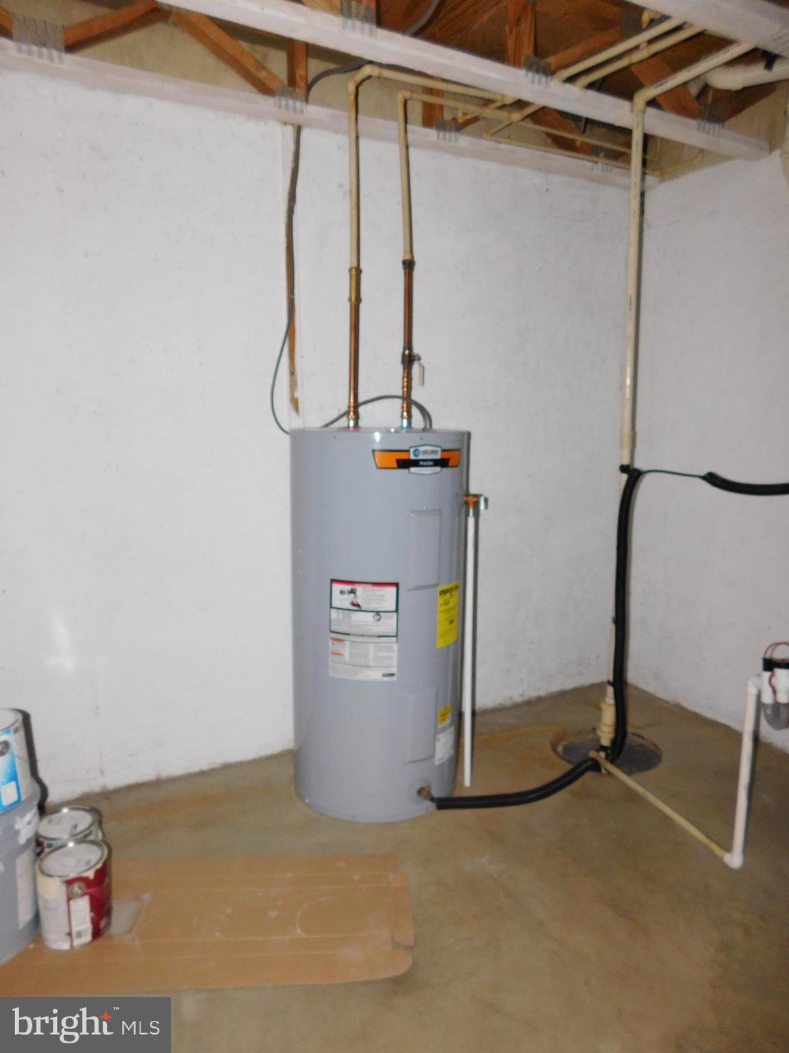 ESSEX PLACE - Residential