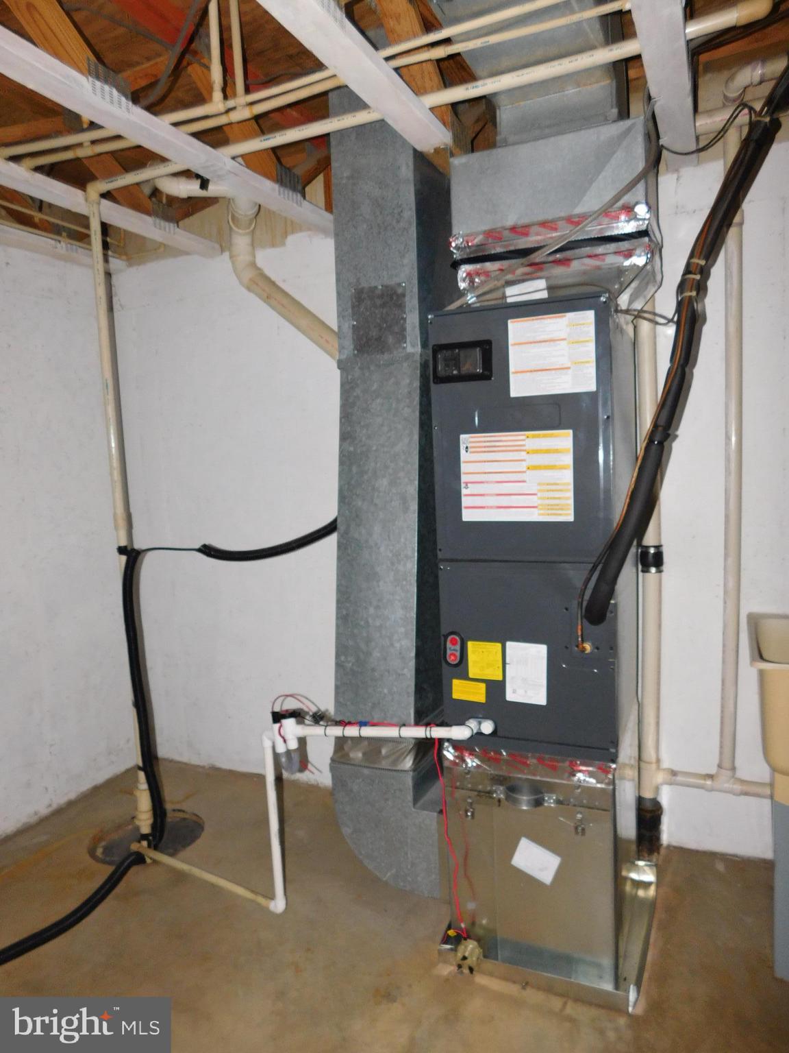 ESSEX PLACE - Residential