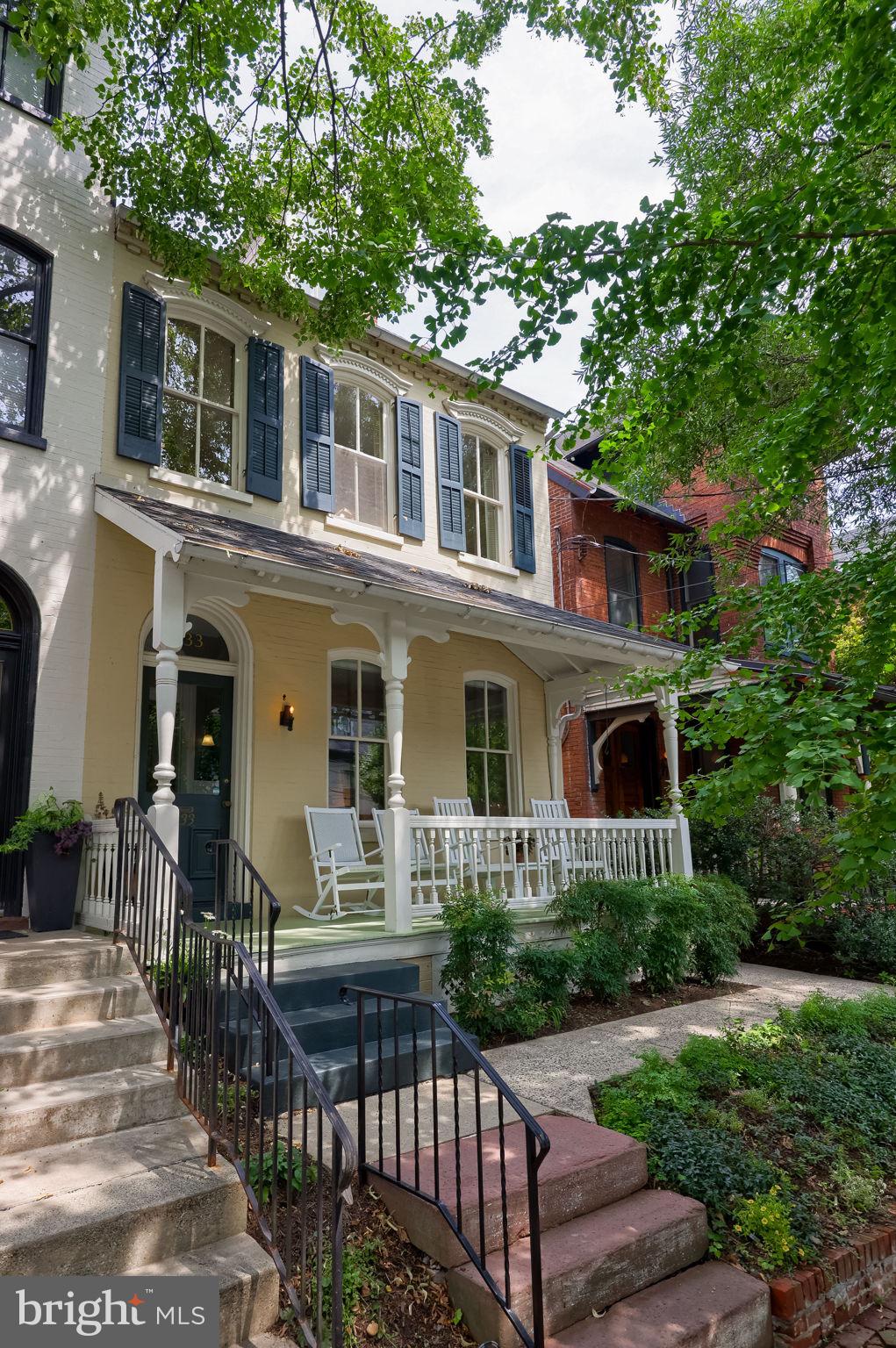 233 N MARY STREET
