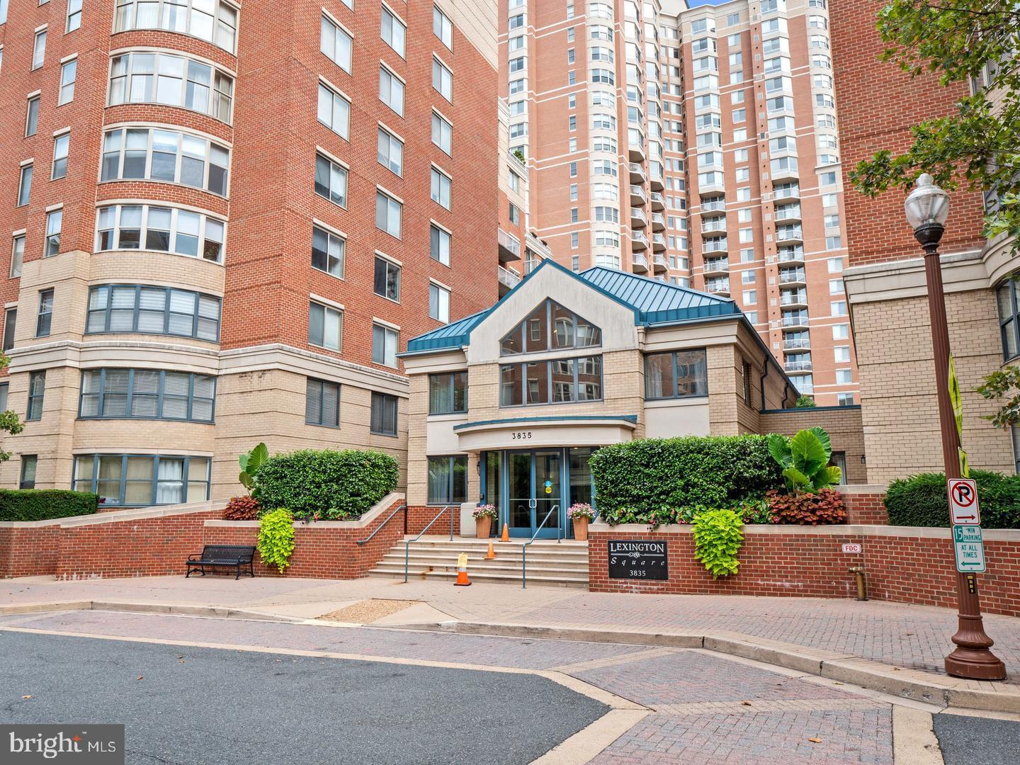 3835 9TH STREET N 903W