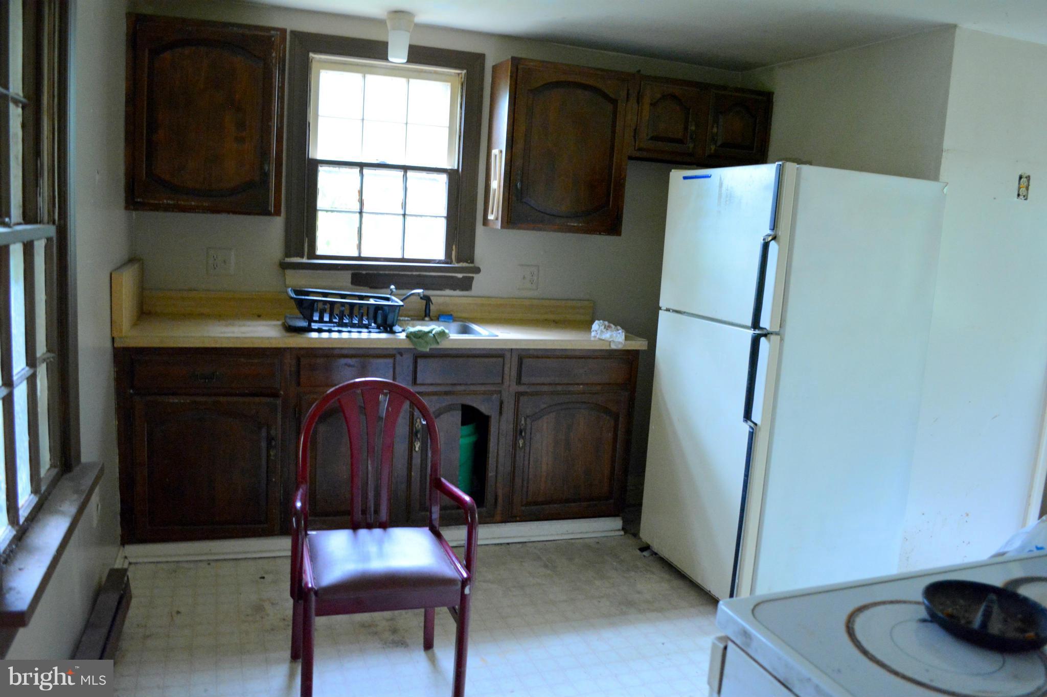 BL & NANCY WELCH - Residential