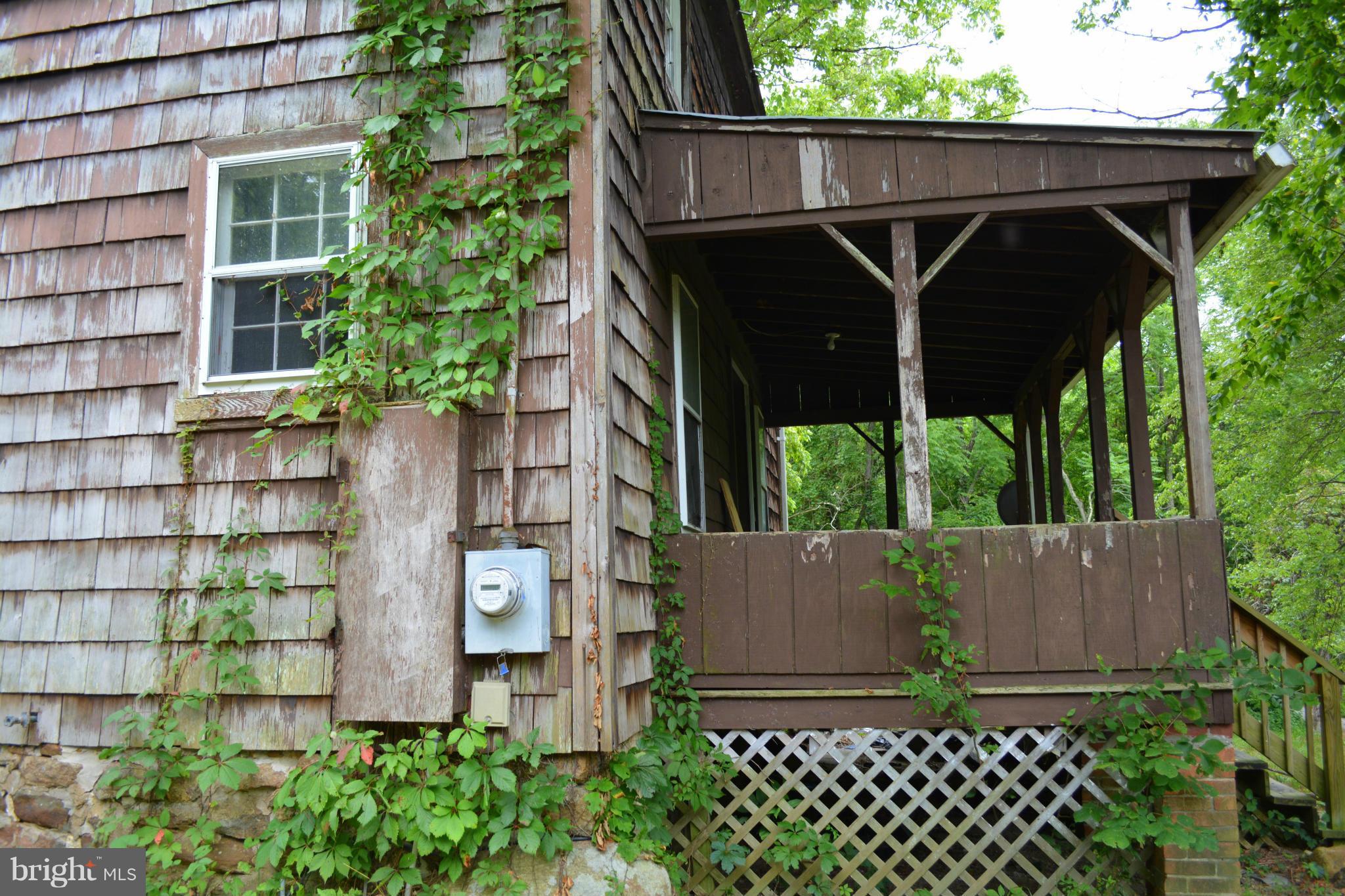 BL & NANCY WELCH - Residential