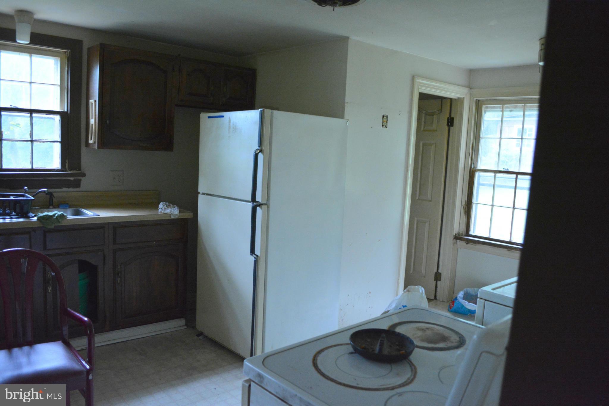 BL & NANCY WELCH - Residential