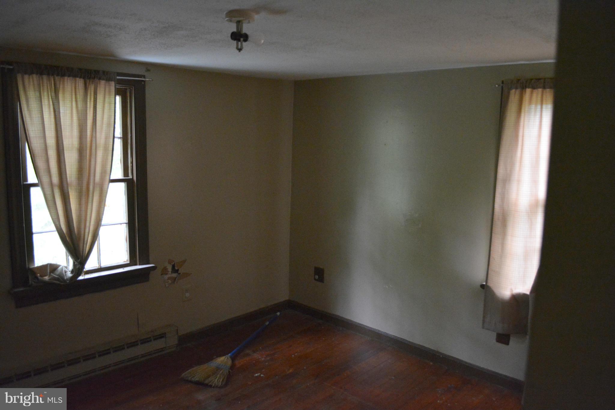 BL & NANCY WELCH - Residential