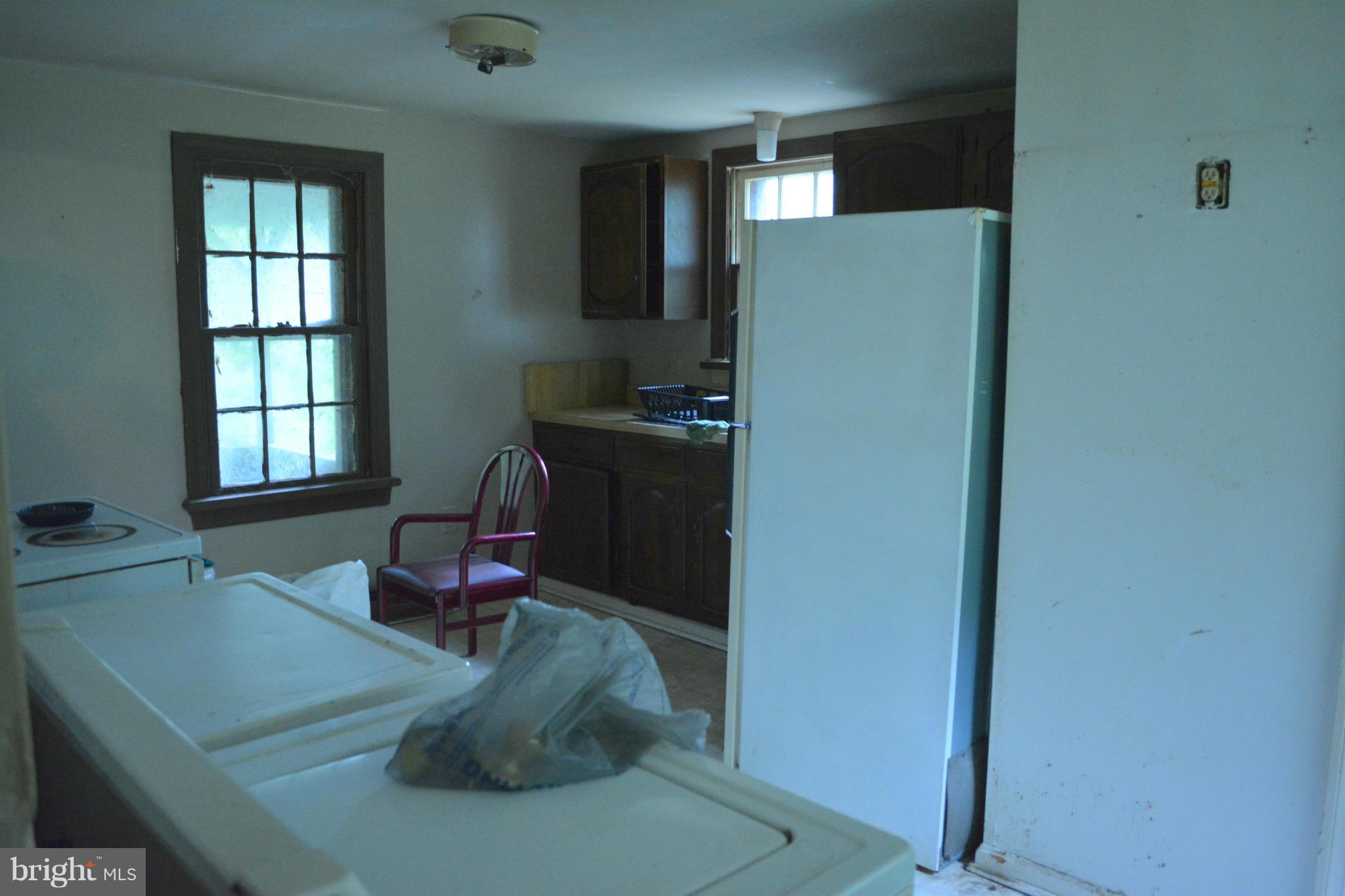 BL & NANCY WELCH - Residential