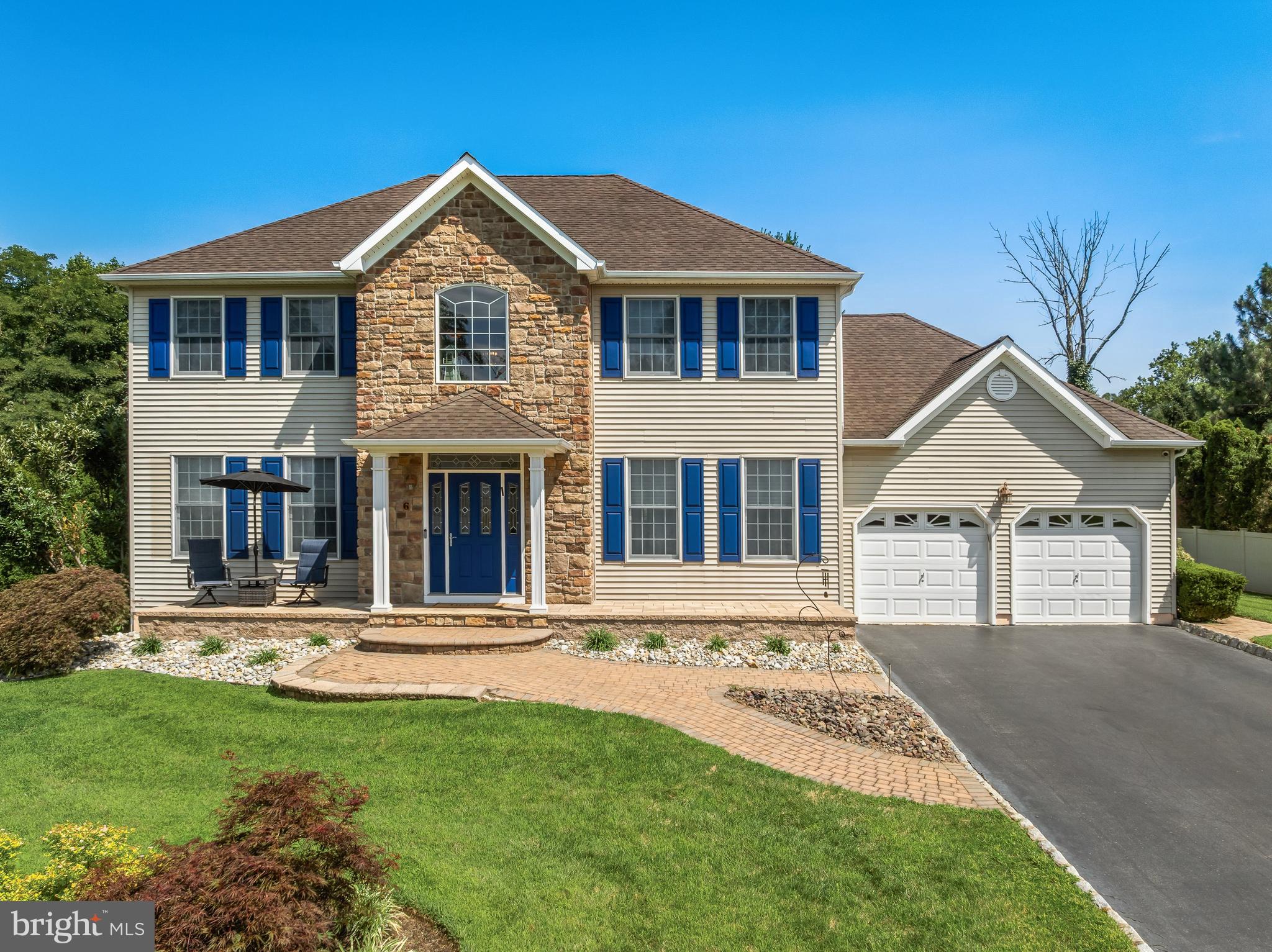 6 CULLEN WAY
