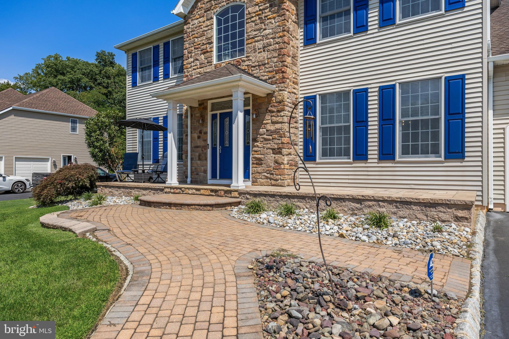 6 CULLEN WAY