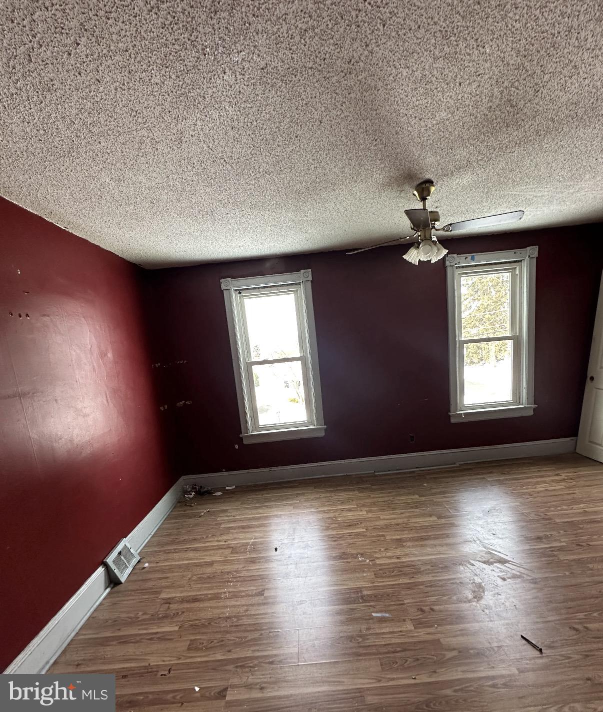 155 ROBERTSON AVENUE