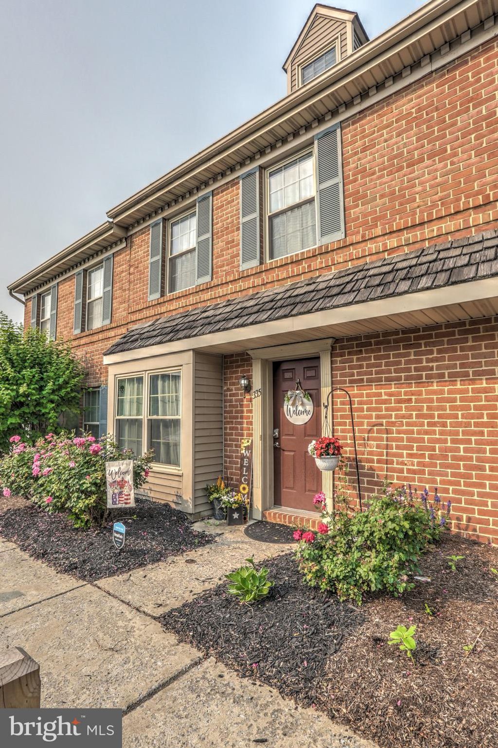 Photo of 335 MEETINGHOUSE LN, LANCASTER, PA 17601 (MLS # PALA2036024)