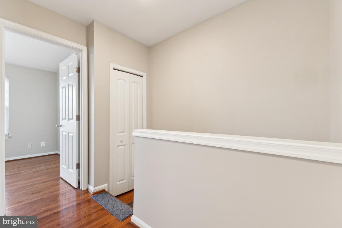 CAROLYN FOREST - Residential Lease