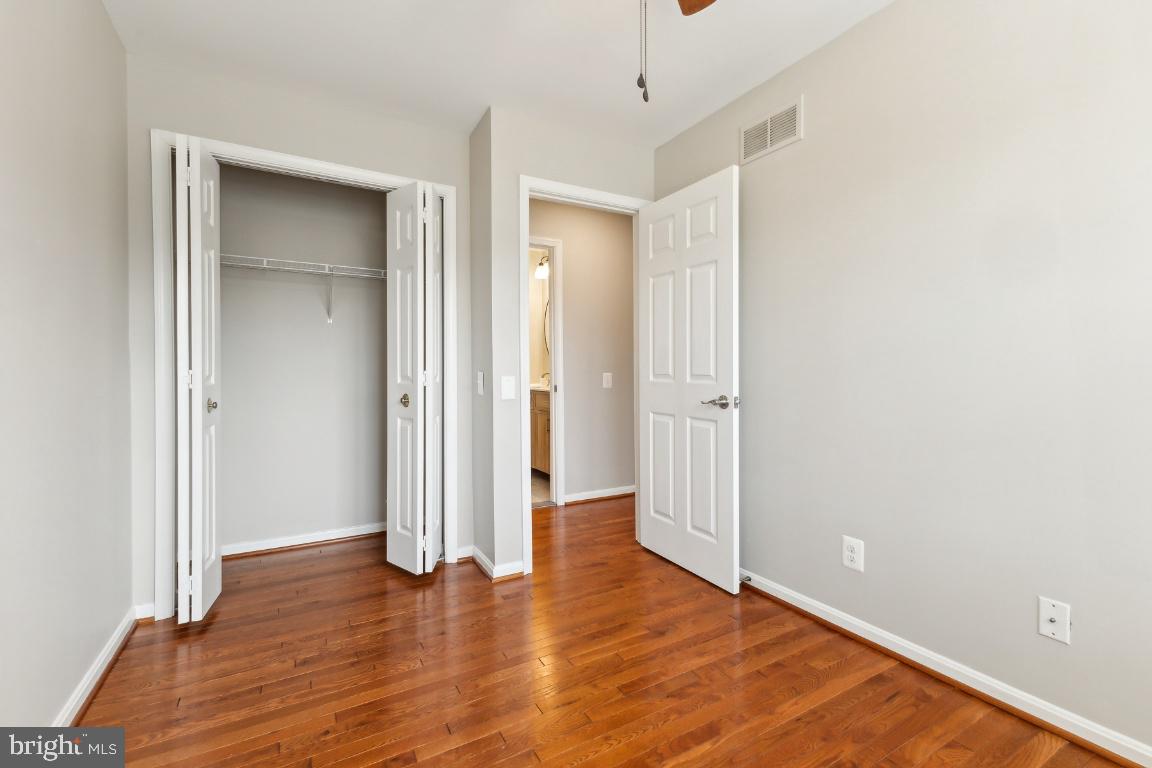 CAROLYN FOREST - Residential Lease