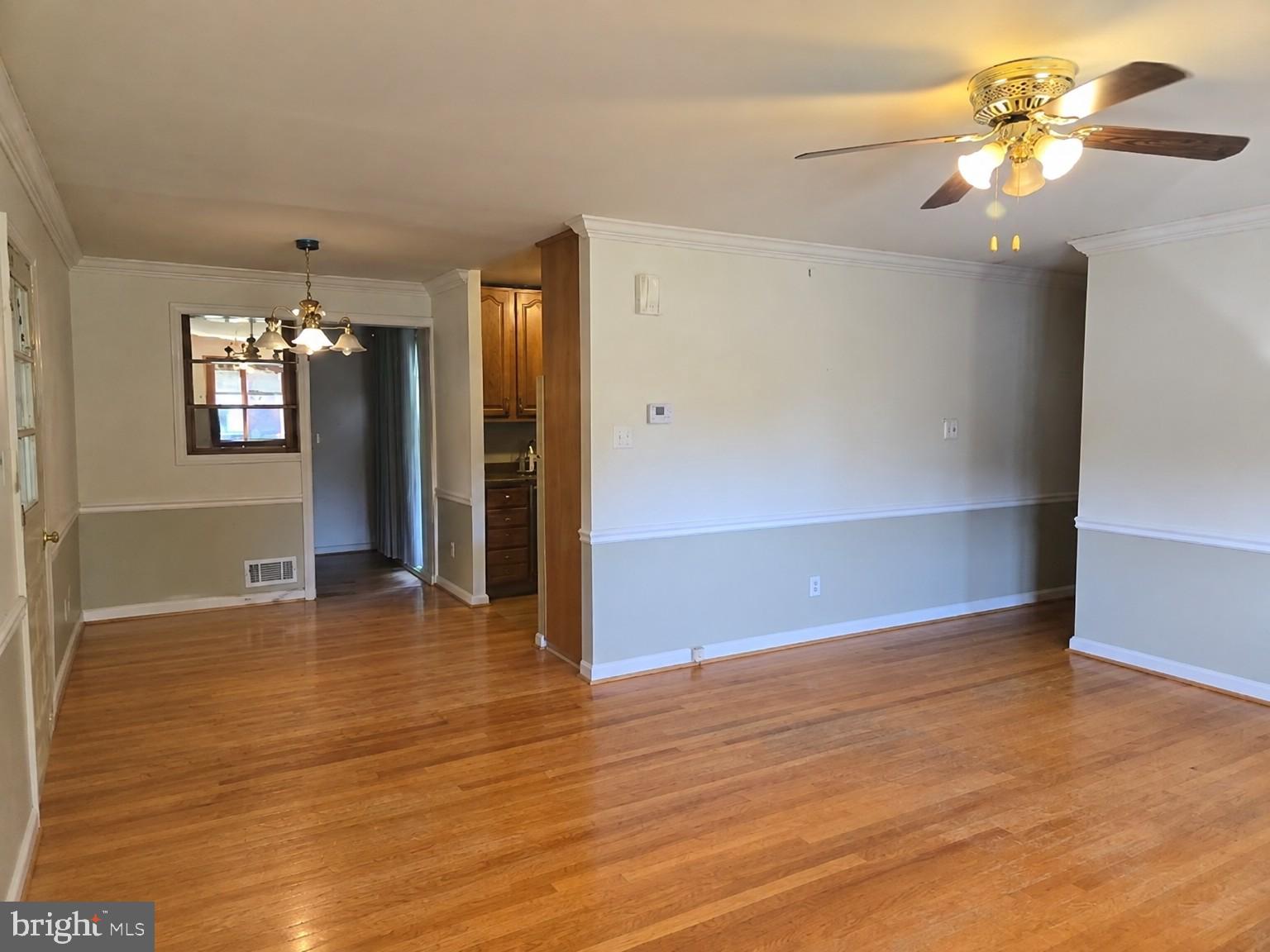 6820 MAYO COURT