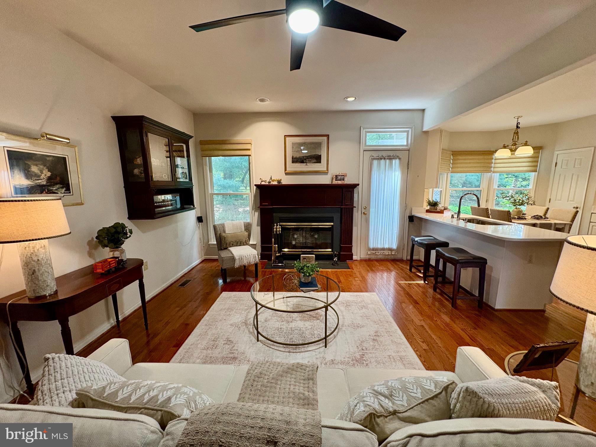 PEBBLE CREEK - Residential