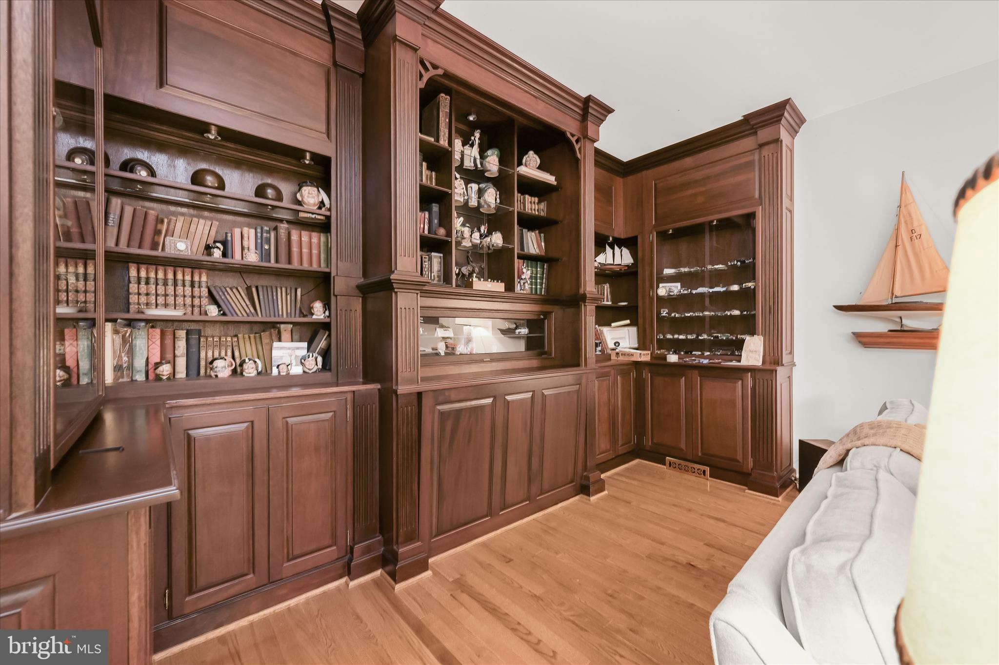 PEBBLE CREEK - Residential