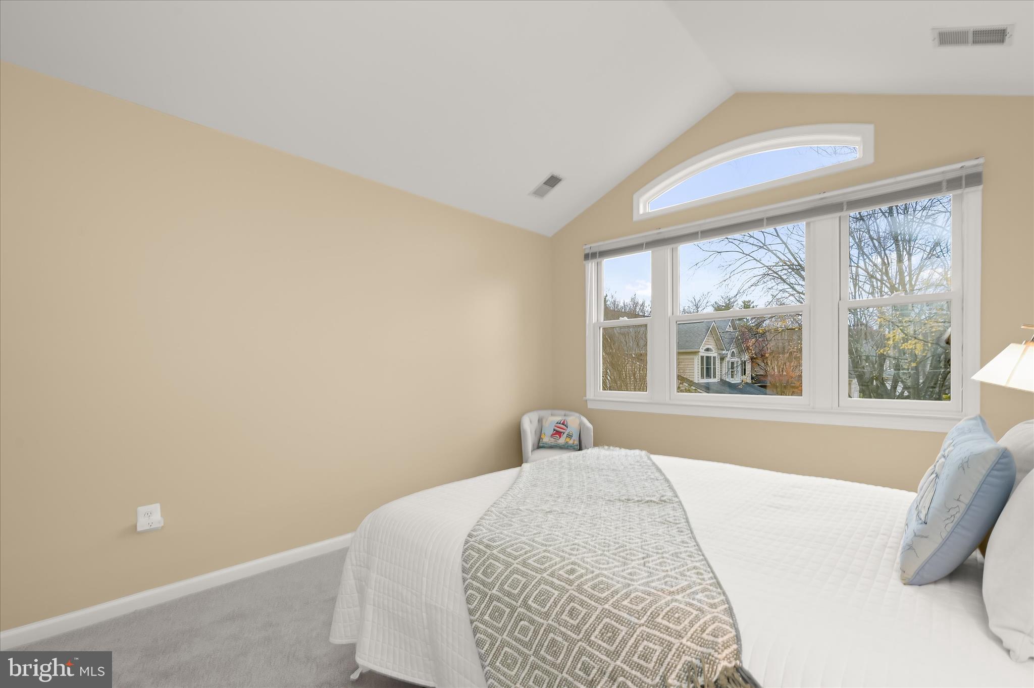 PEBBLE CREEK - Residential