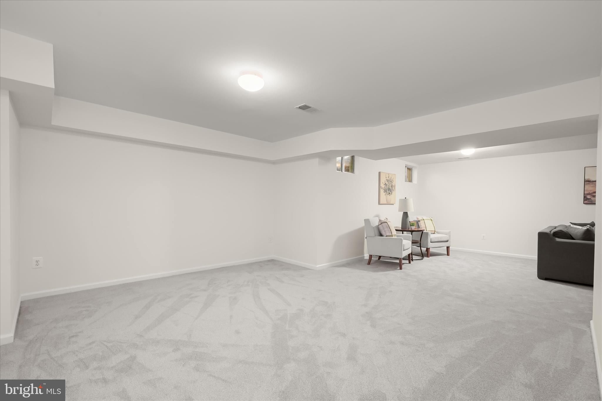 PEBBLE CREEK - Residential