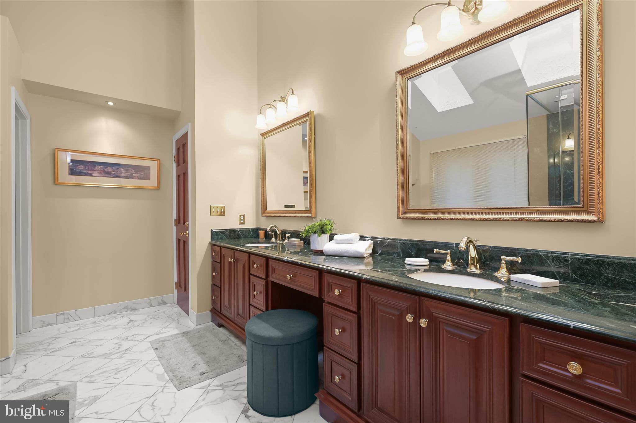 PEBBLE CREEK - Residential