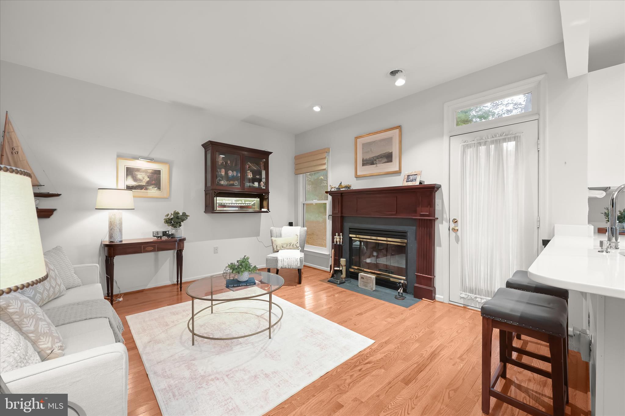 PEBBLE CREEK - Residential