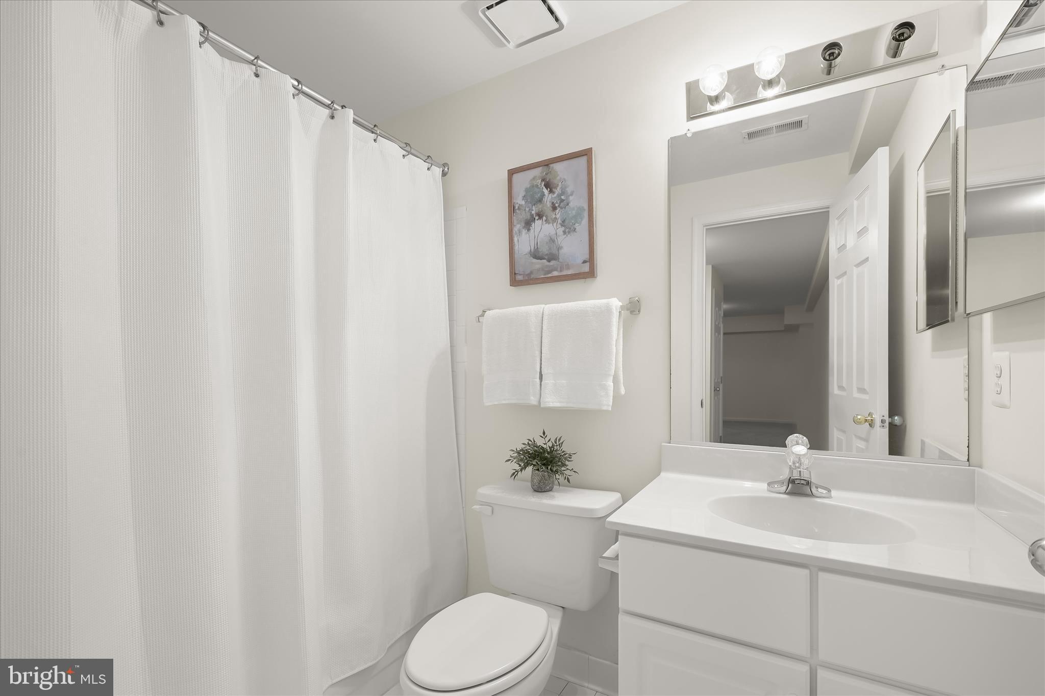 PEBBLE CREEK - Residential