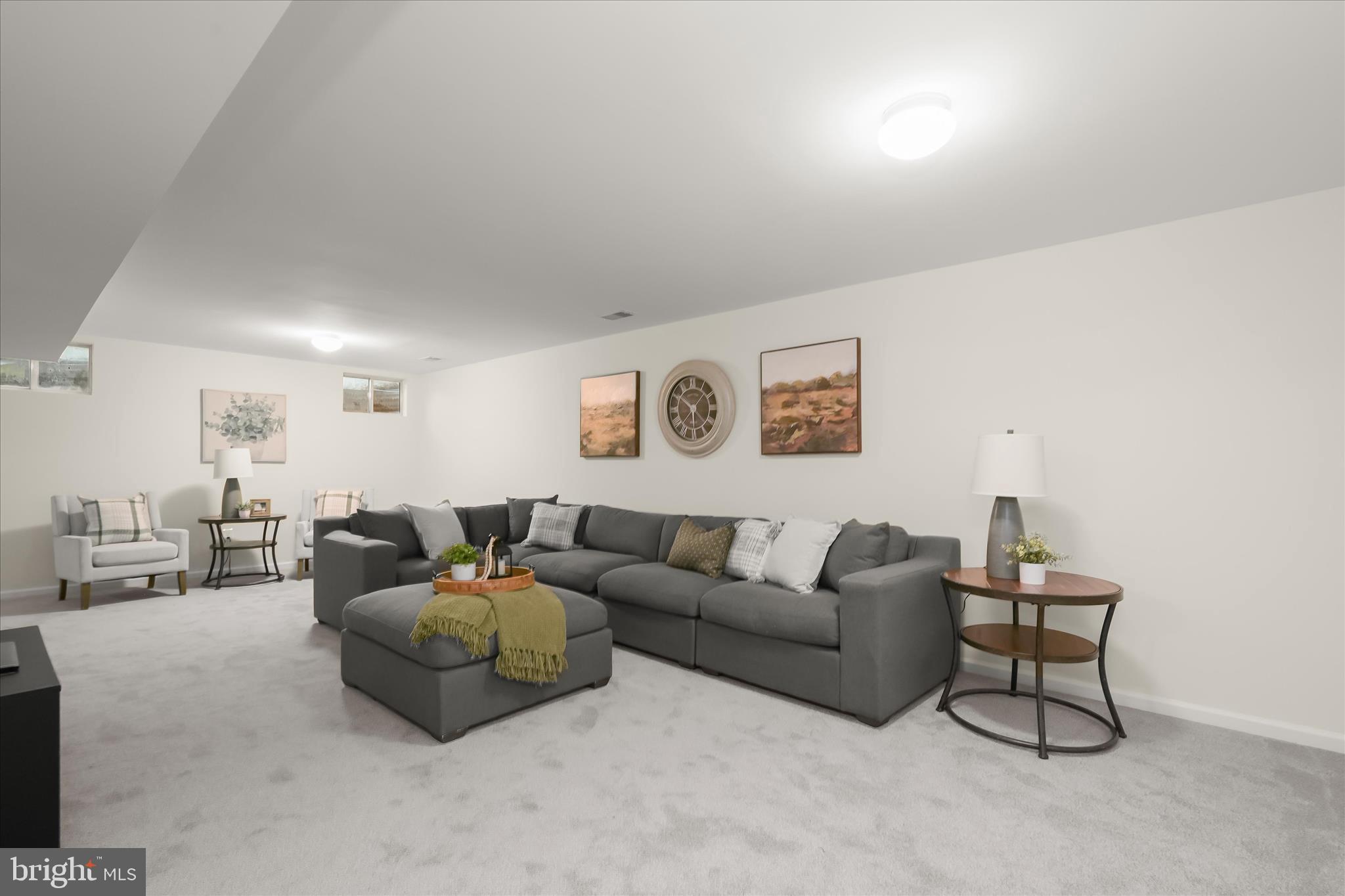 PEBBLE CREEK - Residential