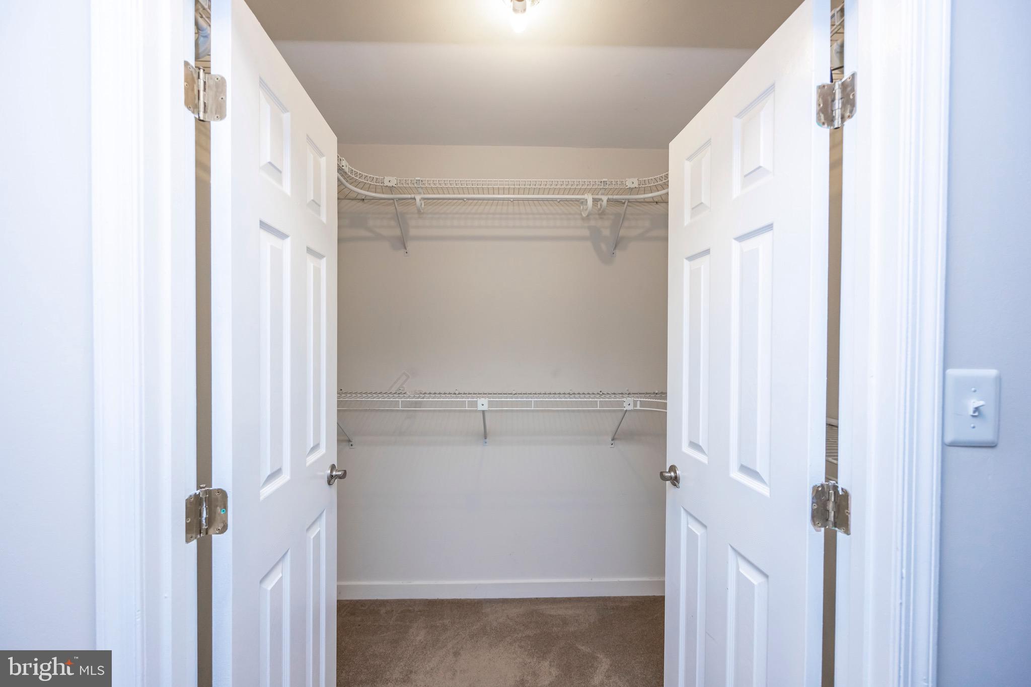 PARRS RIDGE - Residential