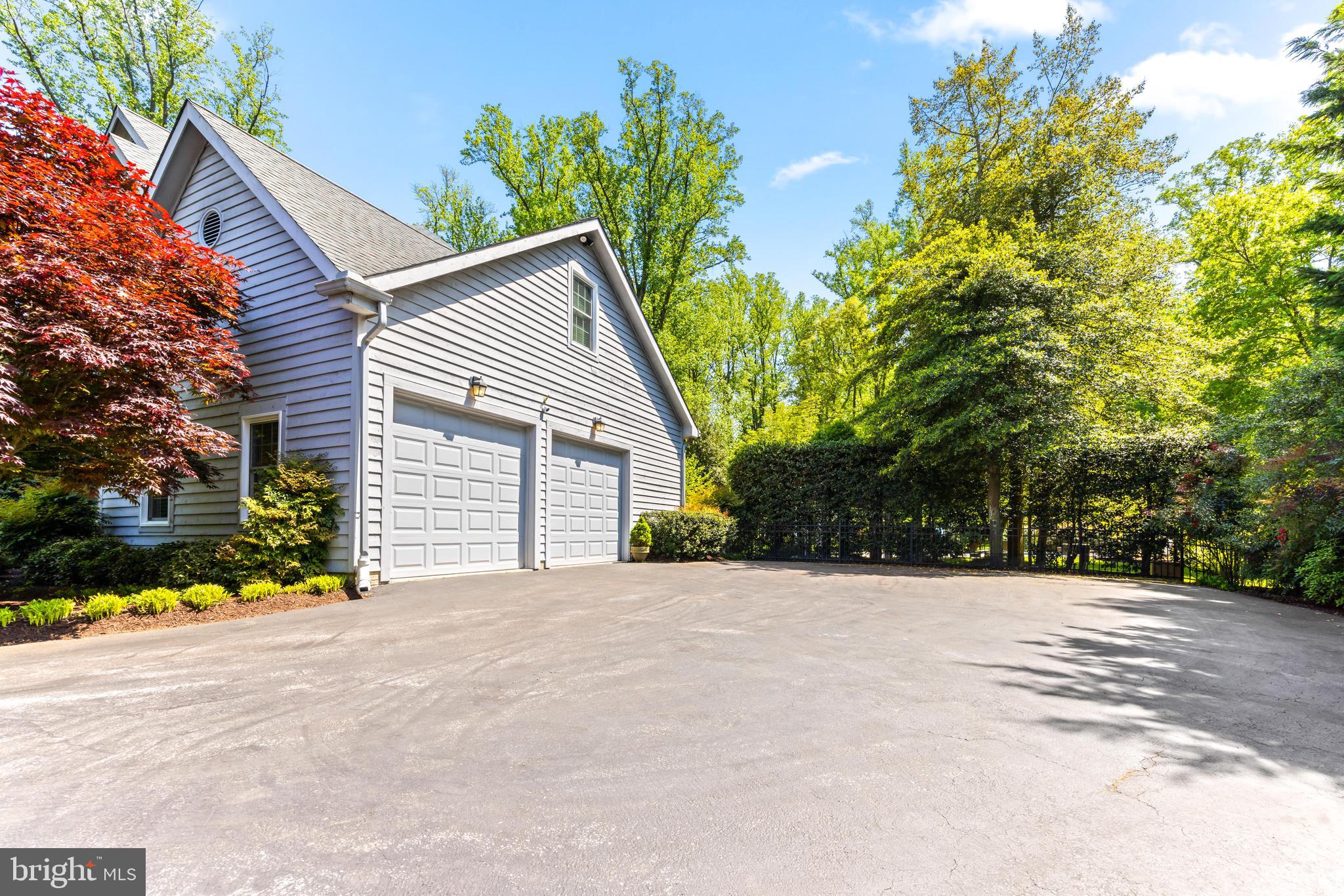 CHESAPEAKE OAKS - Residential