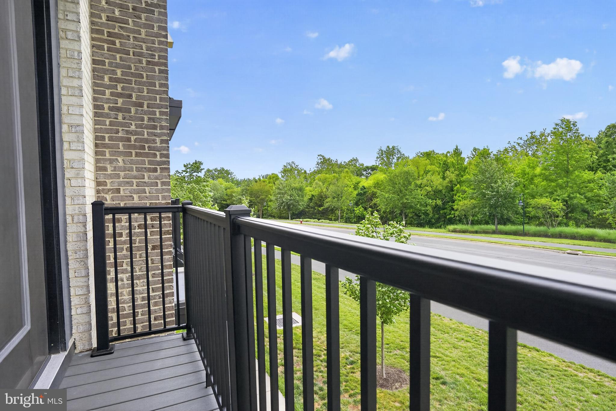 DEMOTT & SILVER - Residential