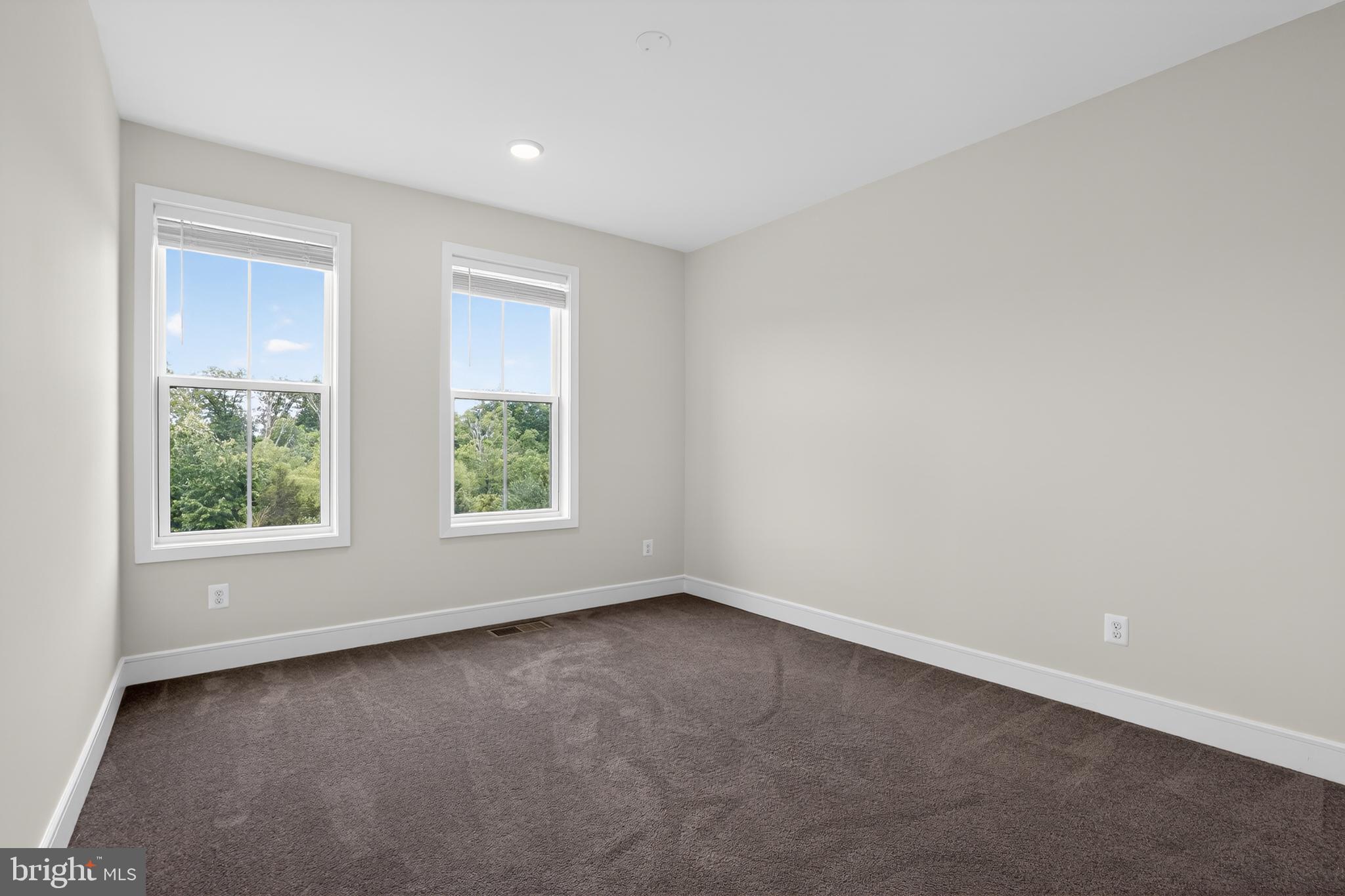 DEMOTT & SILVER - Residential