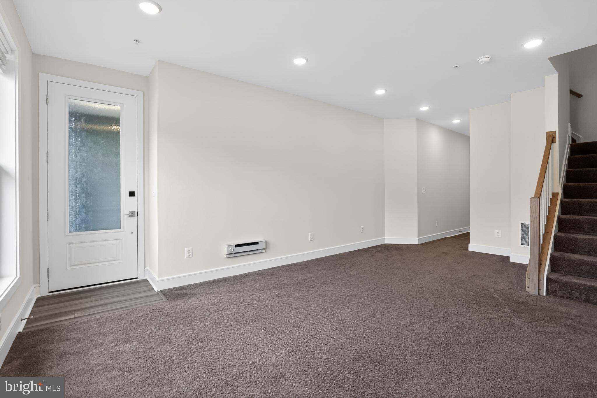 DEMOTT & SILVER - Residential
