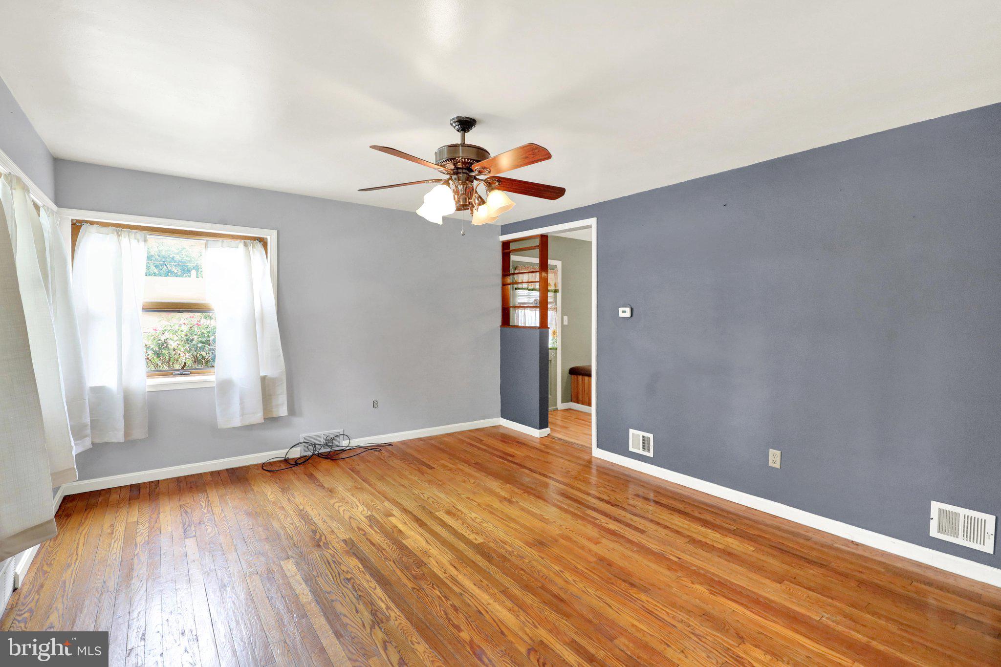 308 NEWPORT AVENUE