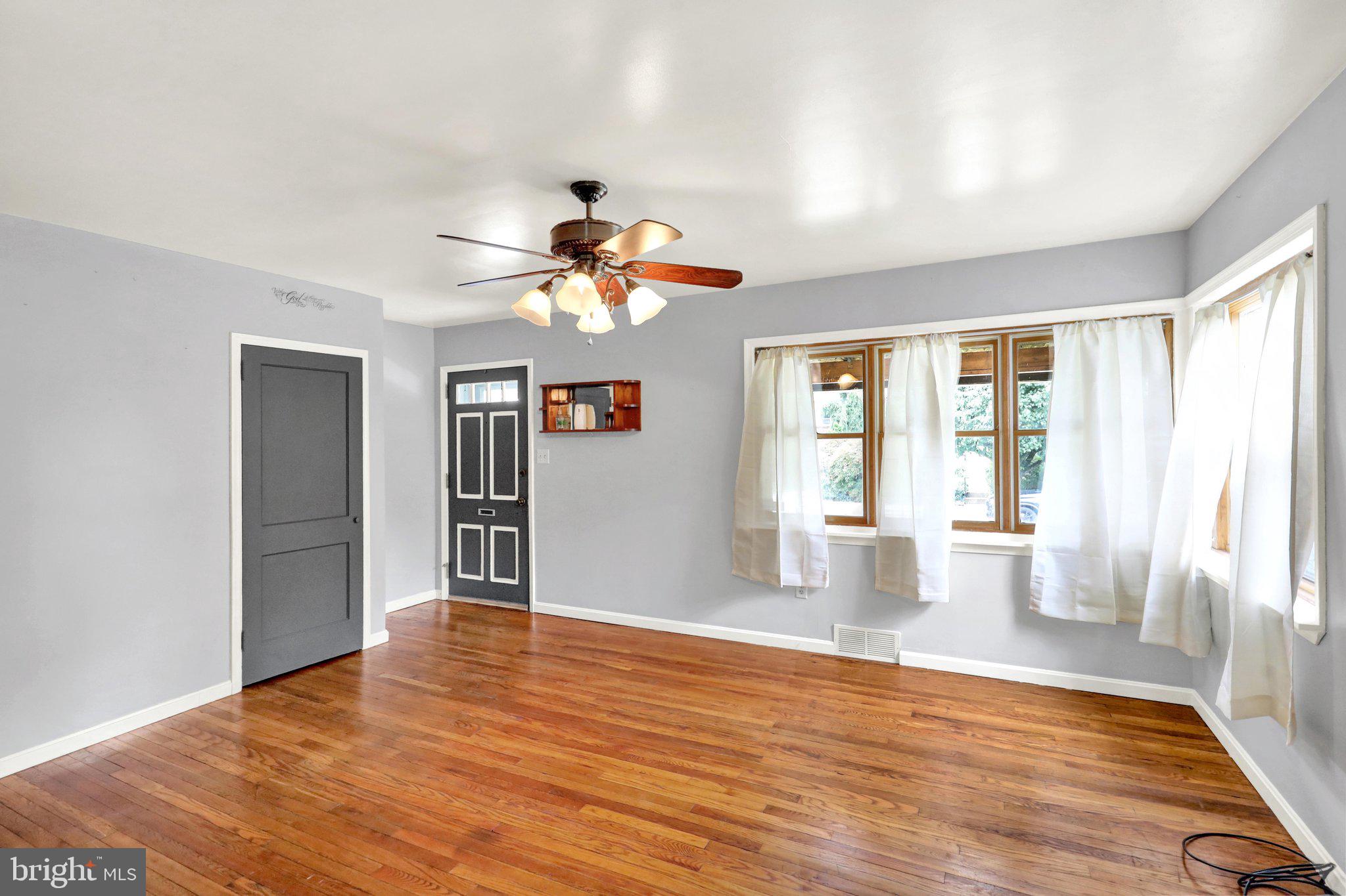 308 NEWPORT AVENUE