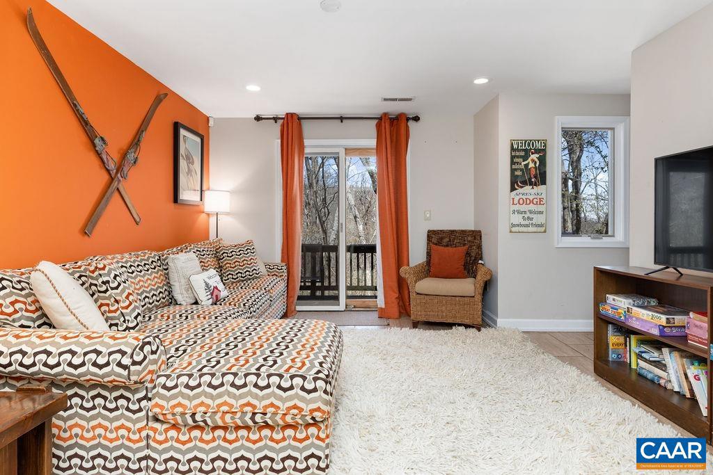 WINTERGREEN RESORT - Residential