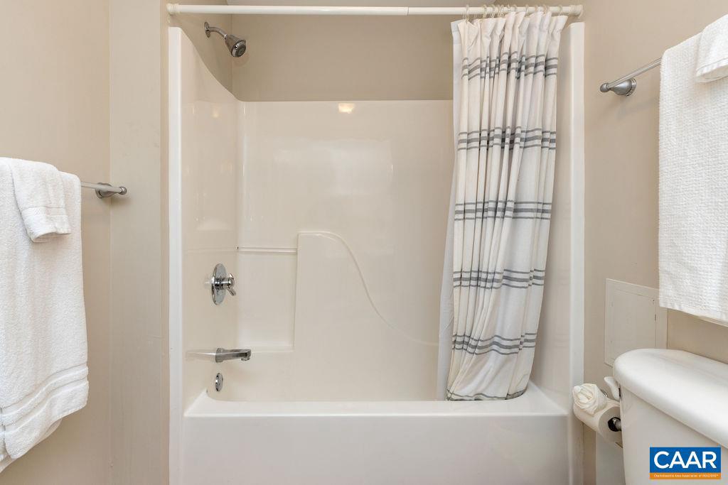 WINTERGREEN RESORT - Residential