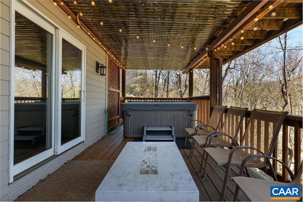 WINTERGREEN RESORT - Residential