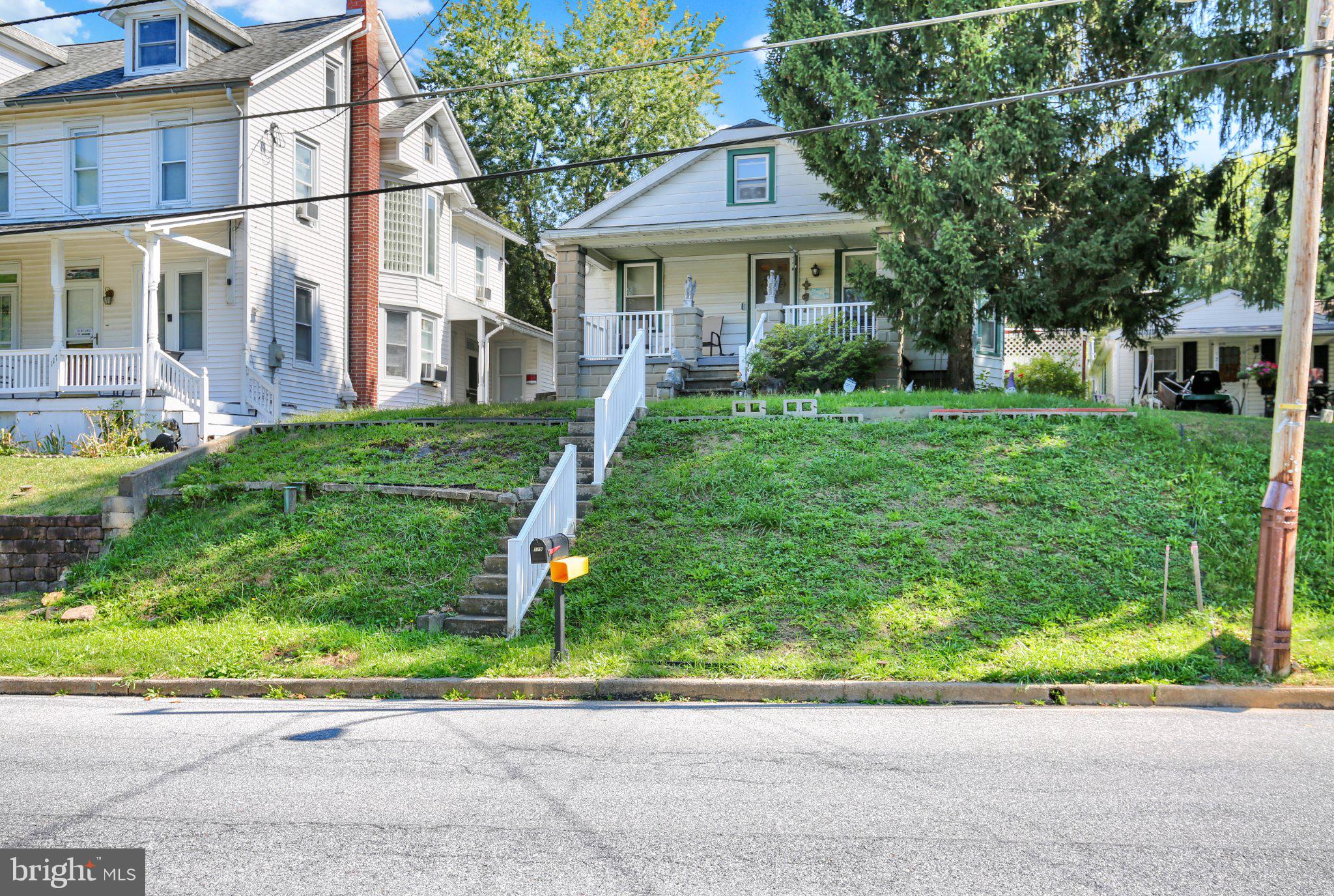 119 PENNWYN PLACE