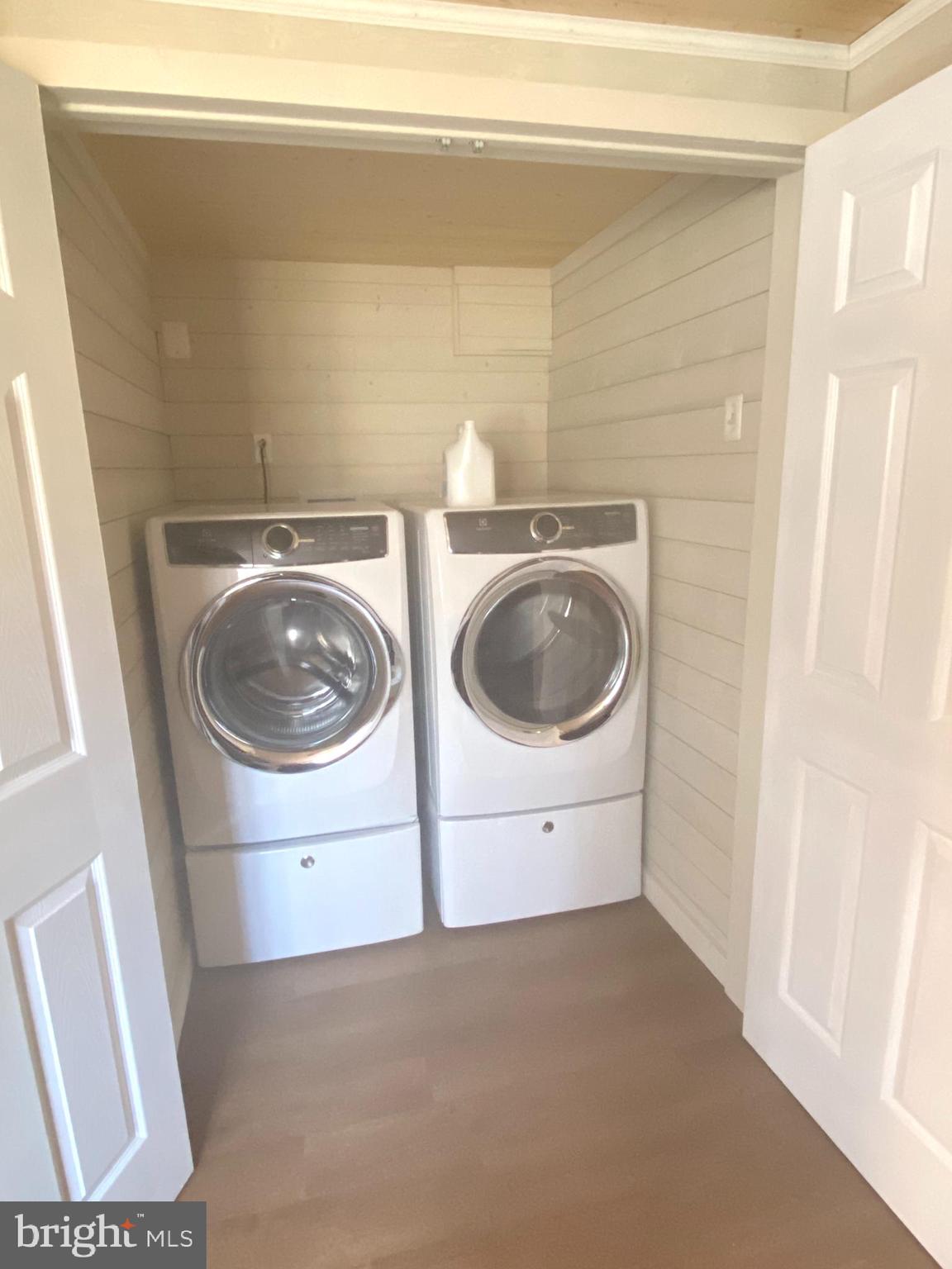 CORNWELL - Residential