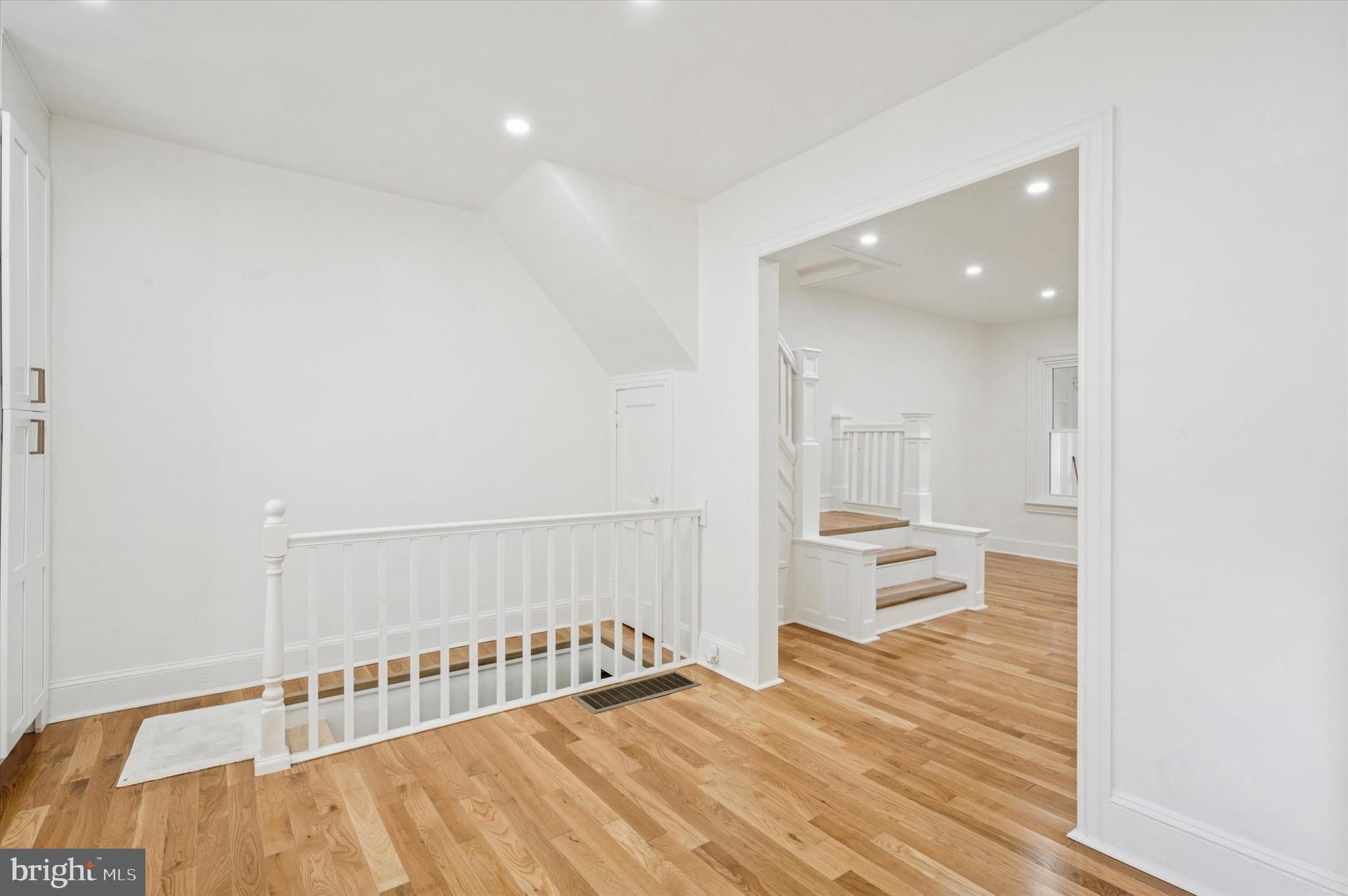 COBBS CREEK - Residential