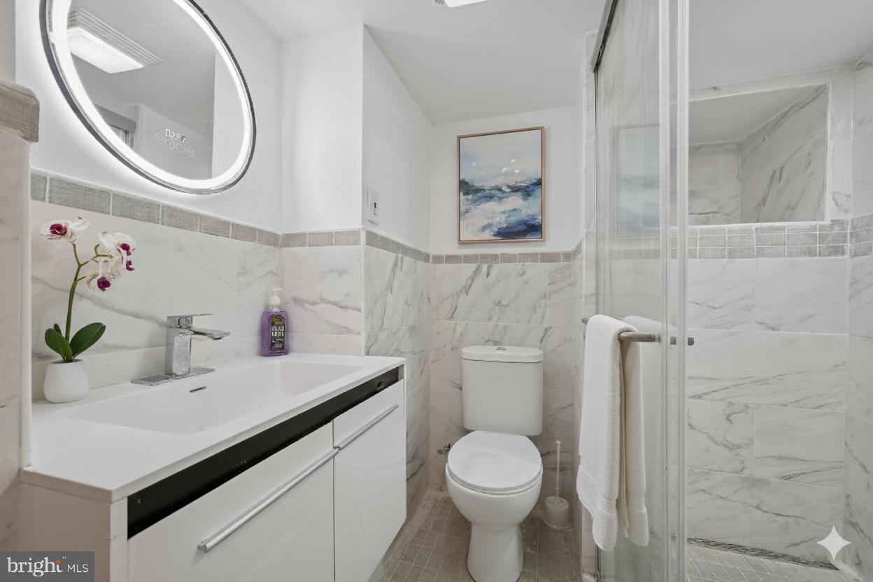 COBBS CREEK - Residential